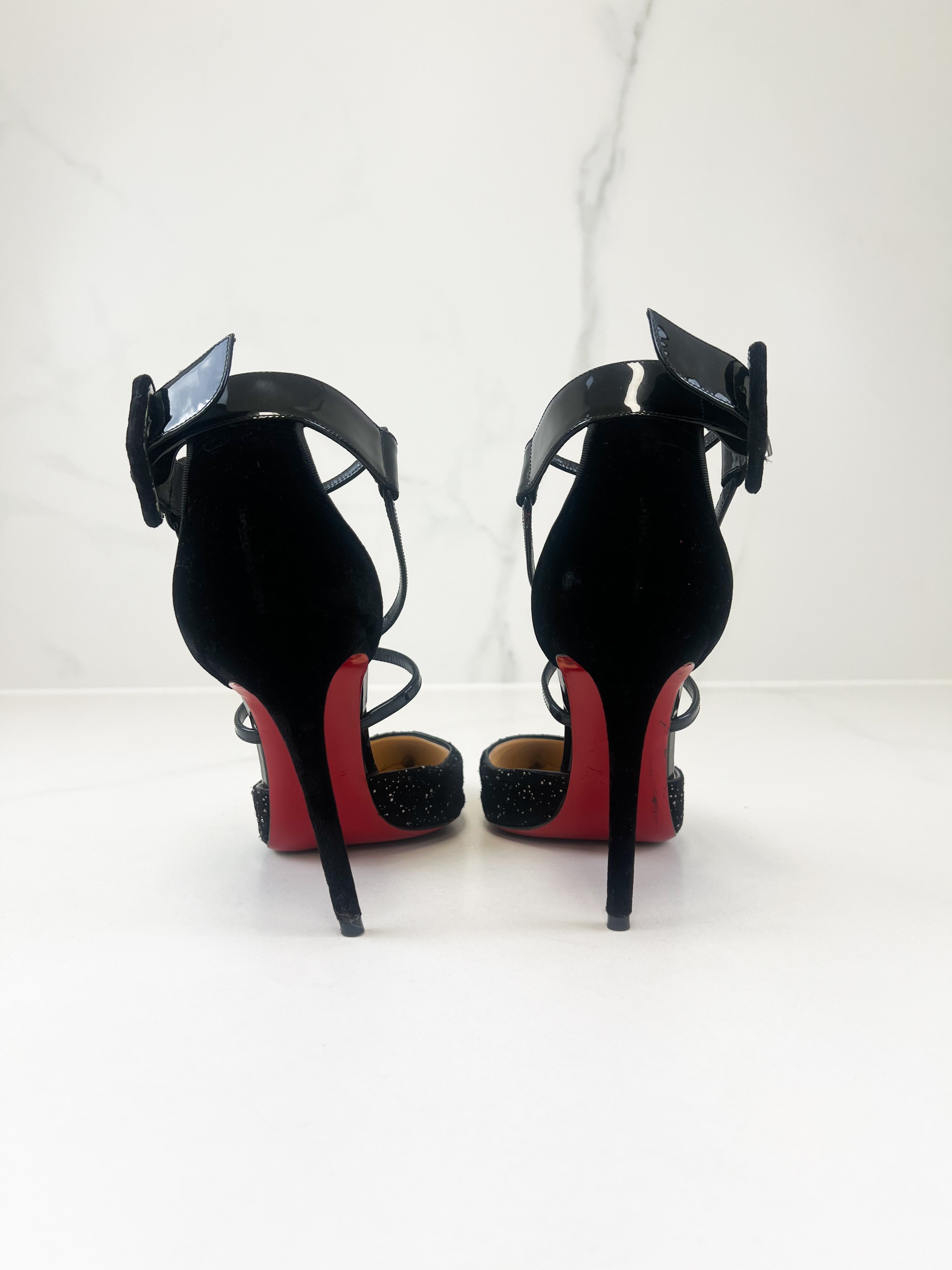 Christian Louboutin Suzanna 100 Velvet Pump Size 38