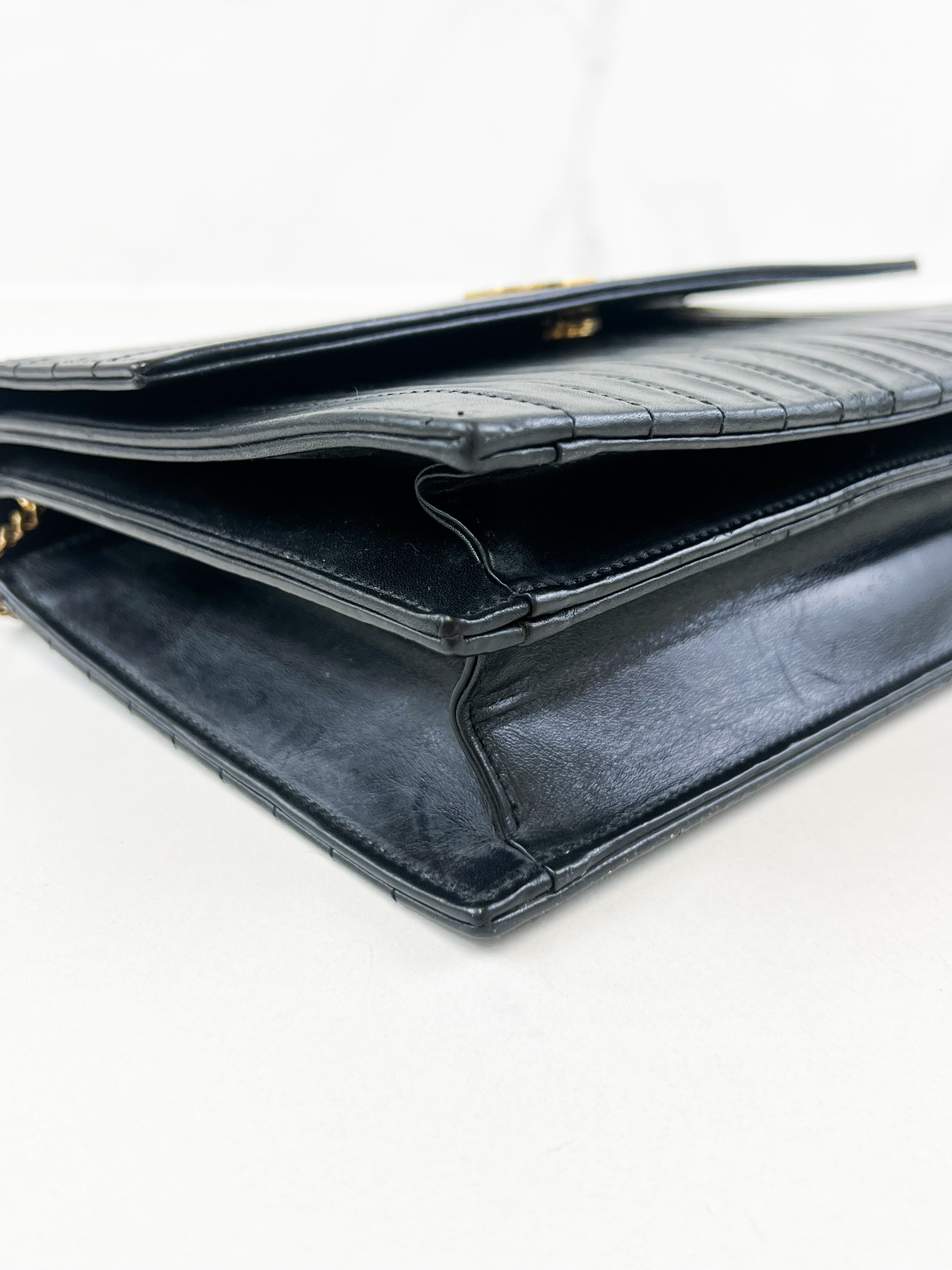 Saint Laurent Black Quilted Leather Victoire Chain Bag