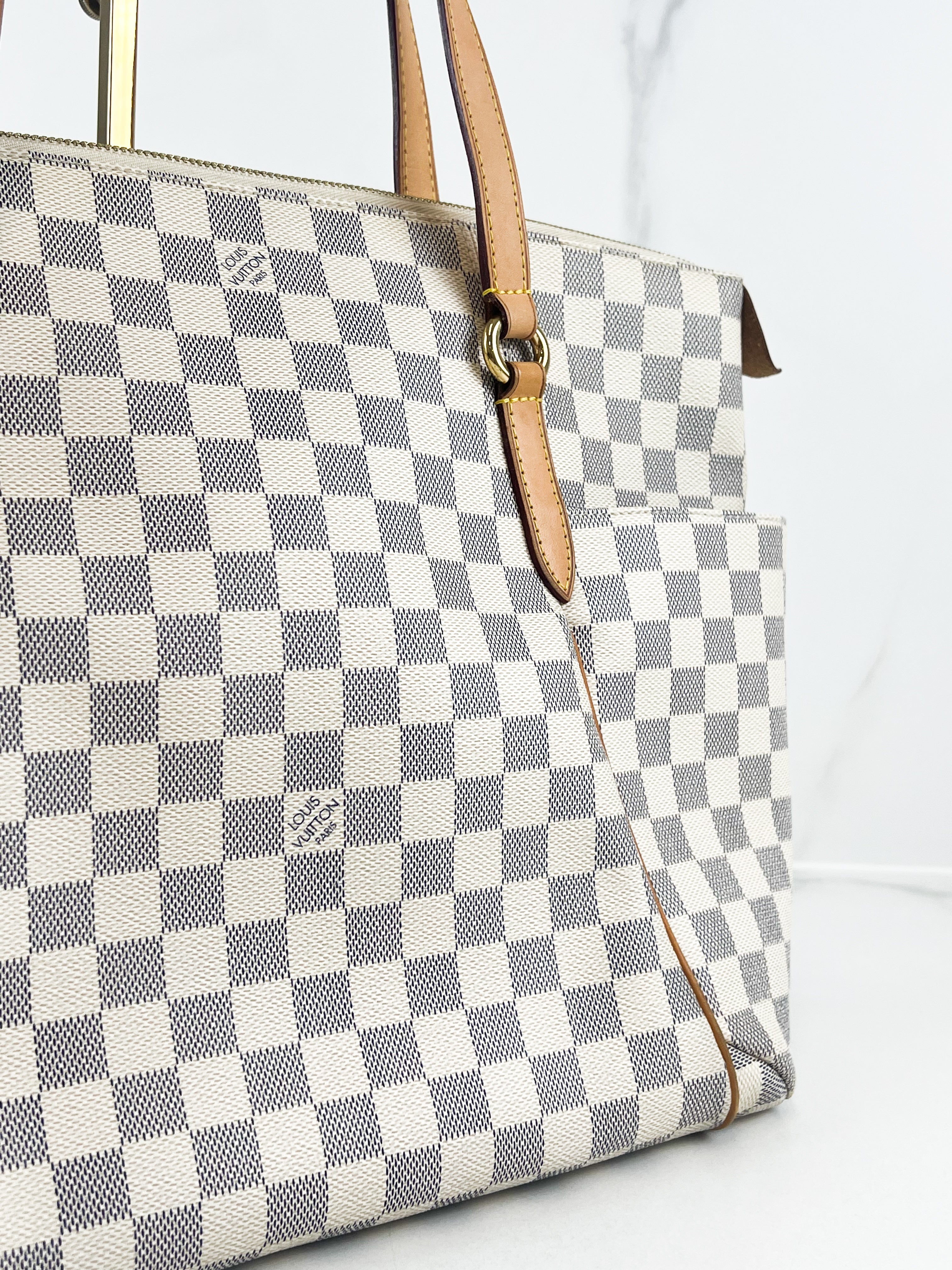 Louis Vuitton Monogram Totally MM in Damier Azur