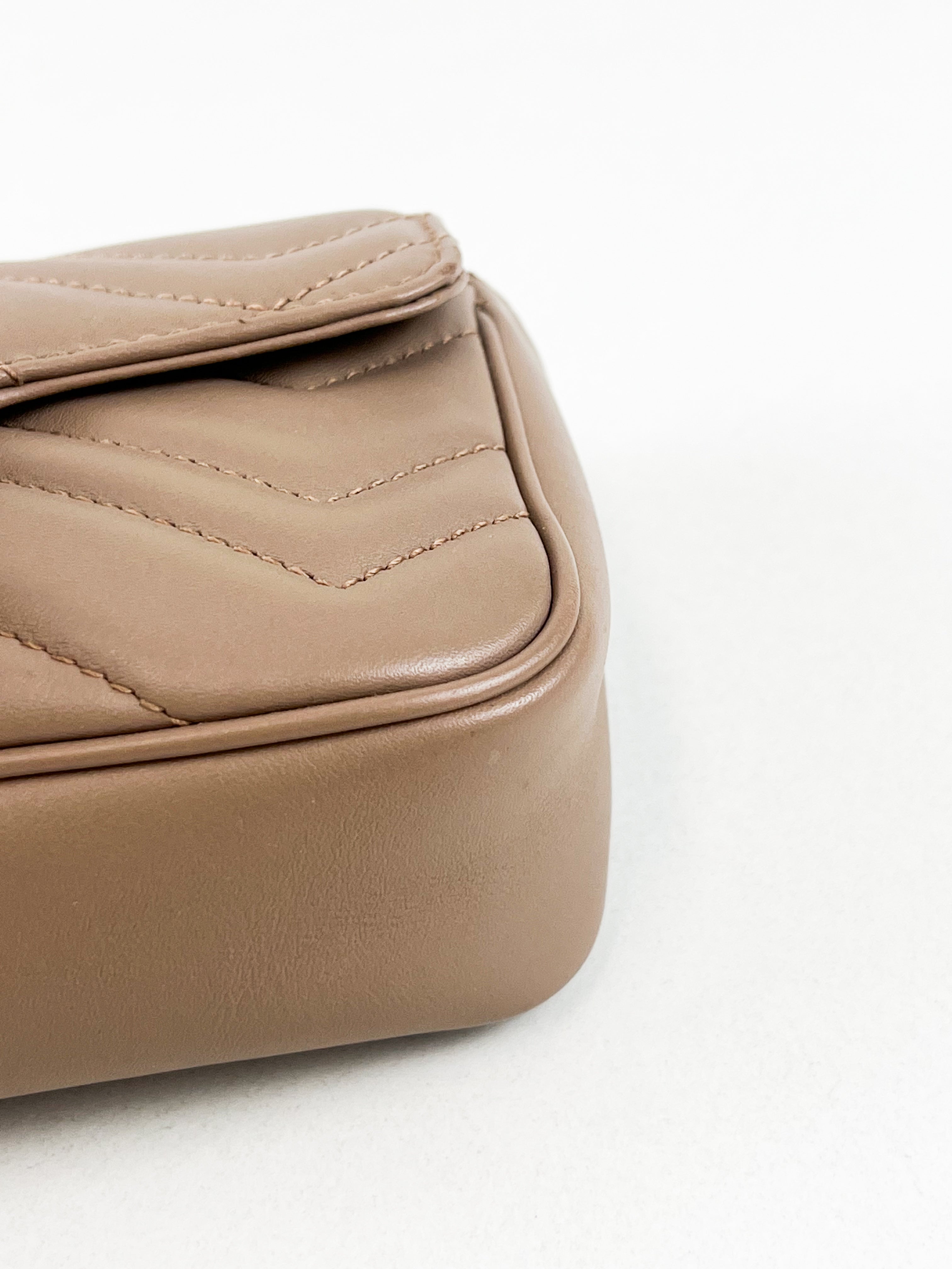 Gucci GG Marmont Matelasse Super Mini Bag