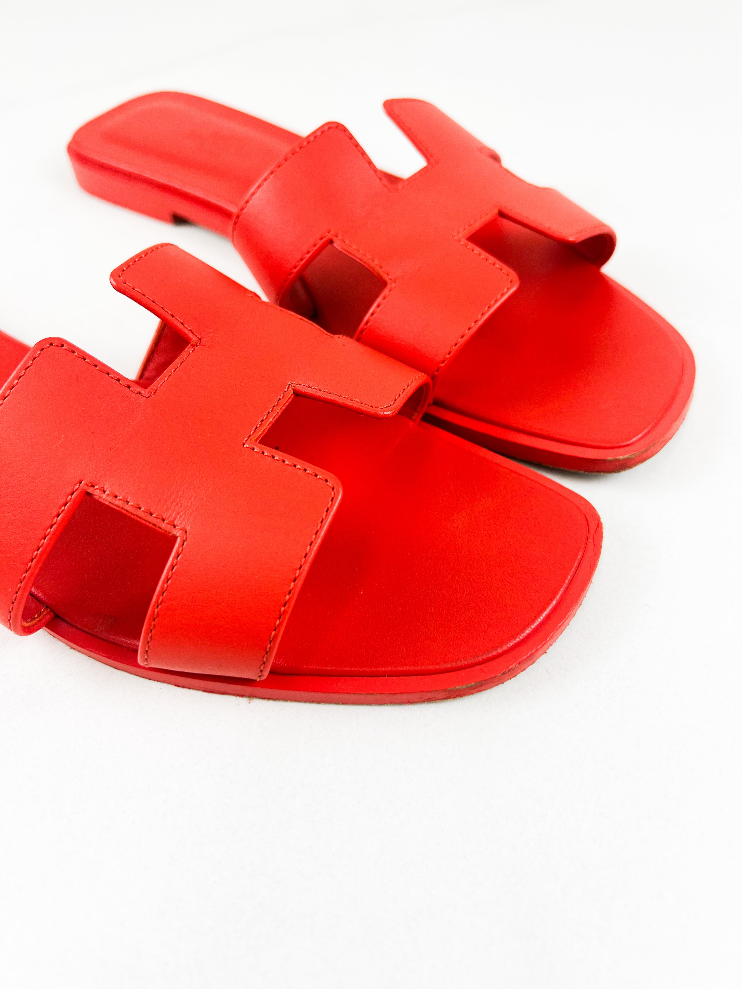 Hermes Oran Sandal in Rouge Grenadine Calfskin 39