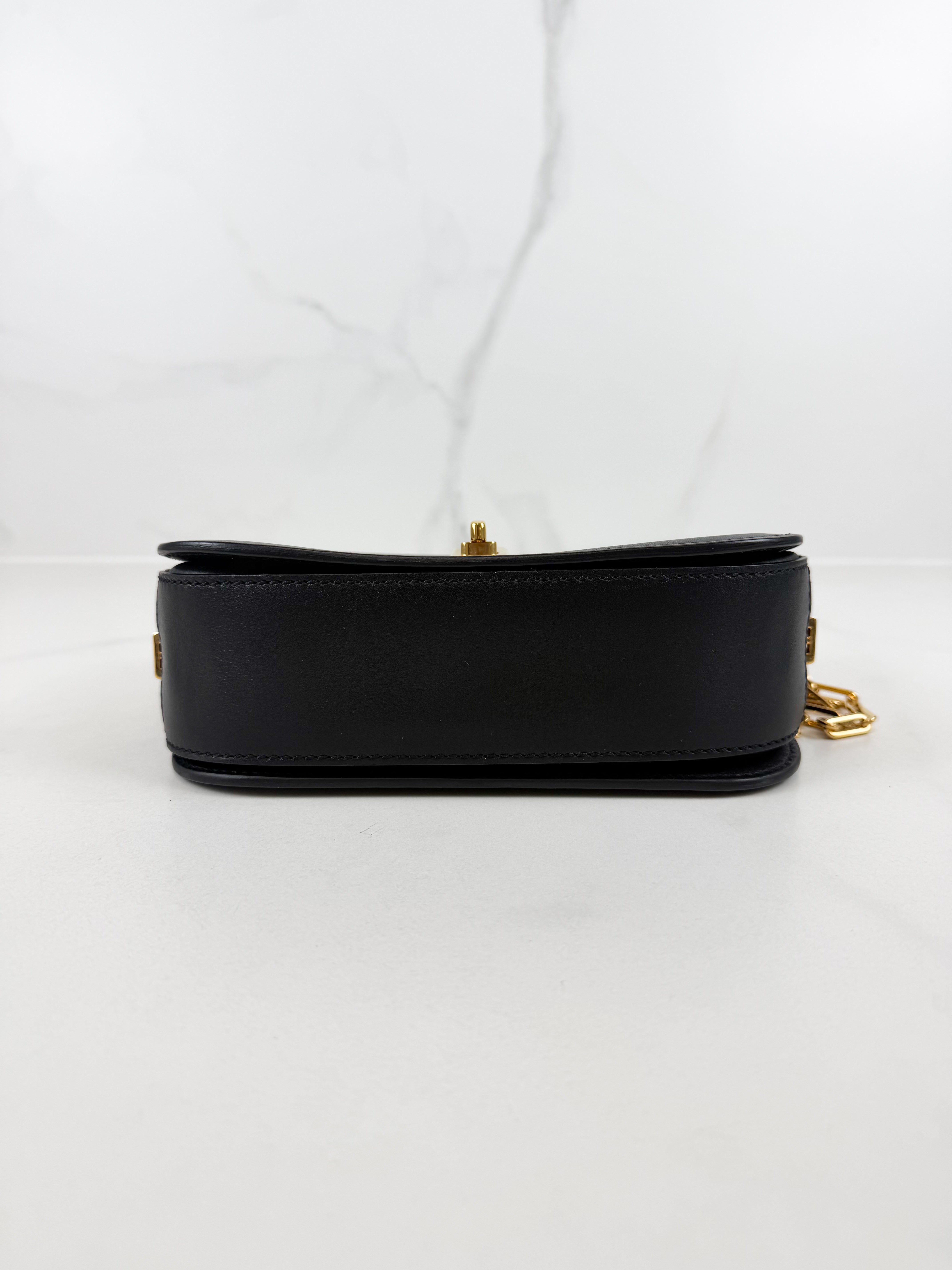 Valentino Garavani Chain Shoulder Bag