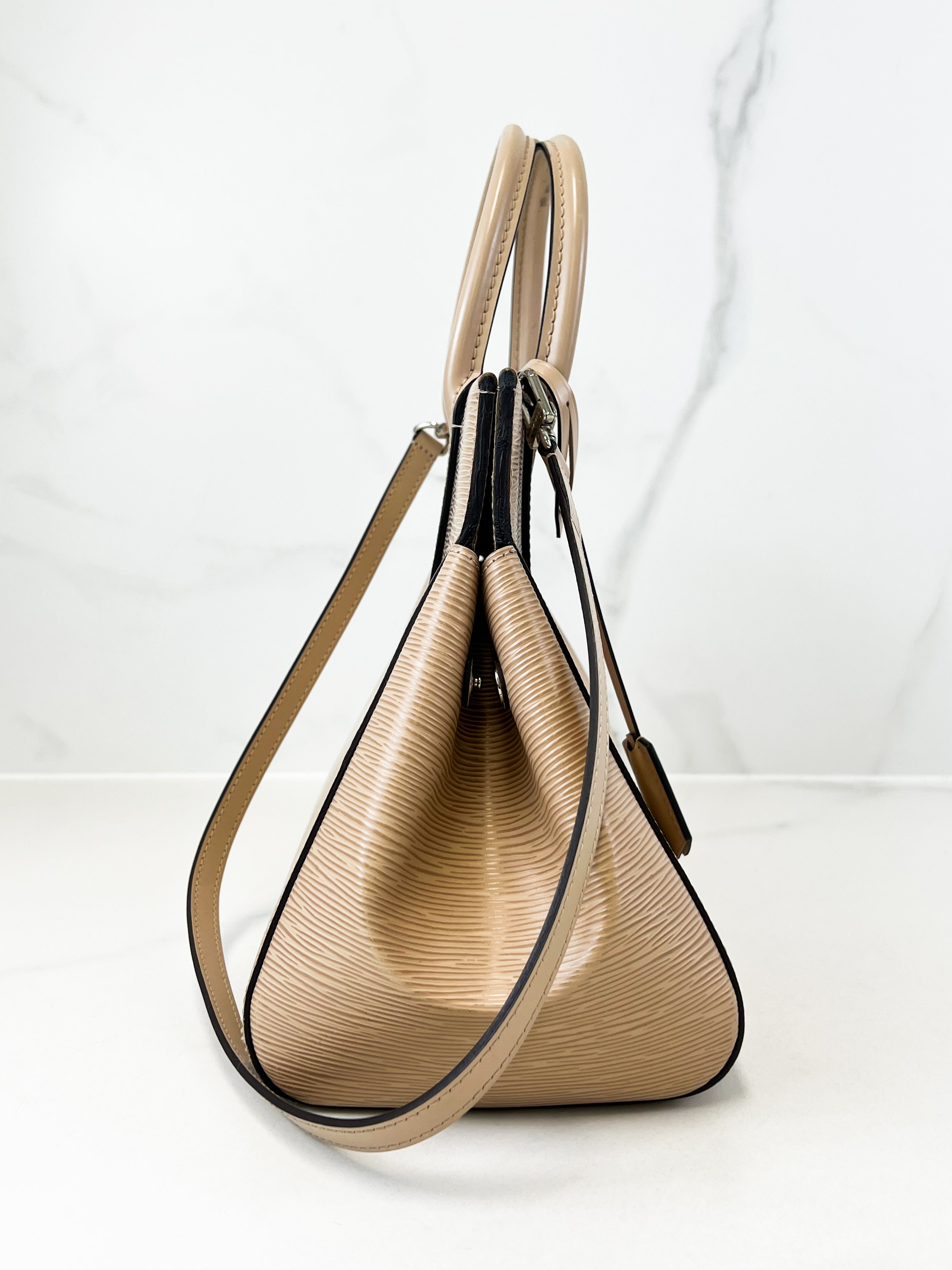 Louis Vuitton Marly MM Bag in Dune Epi Leather