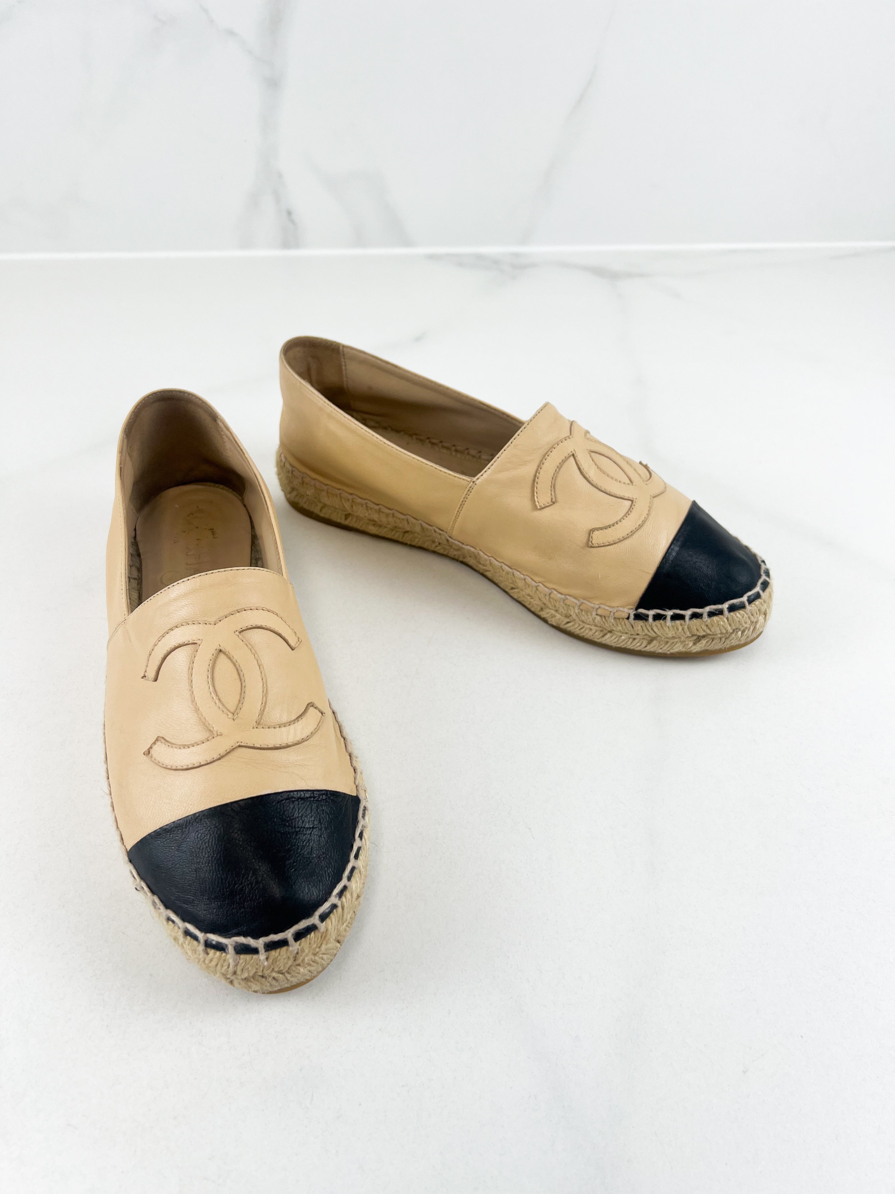 Chanel CC Logo Black & Beige Leather Espadrilles Size 39