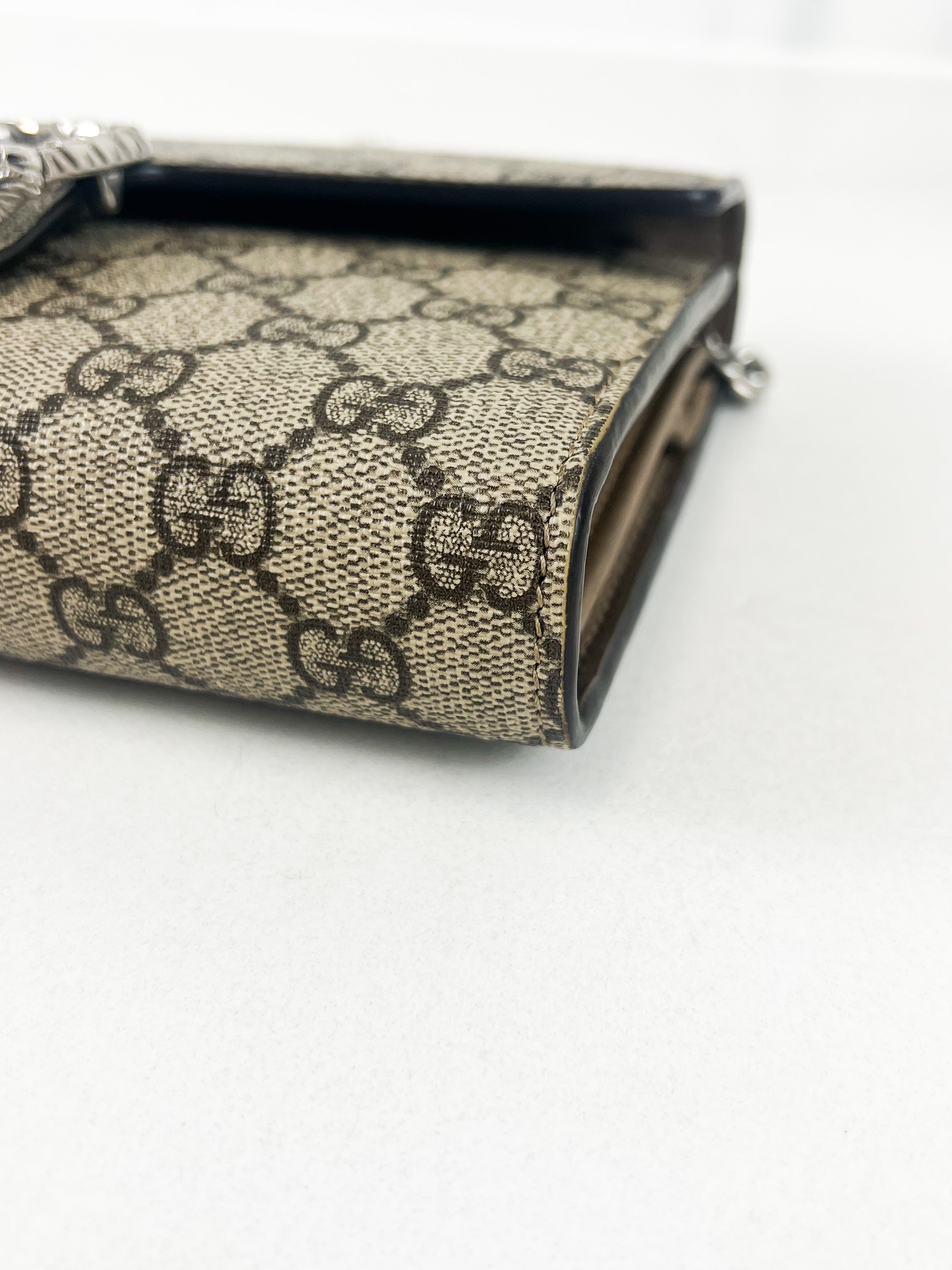 Gucci Dionysus GG Supreme Chain Wallet