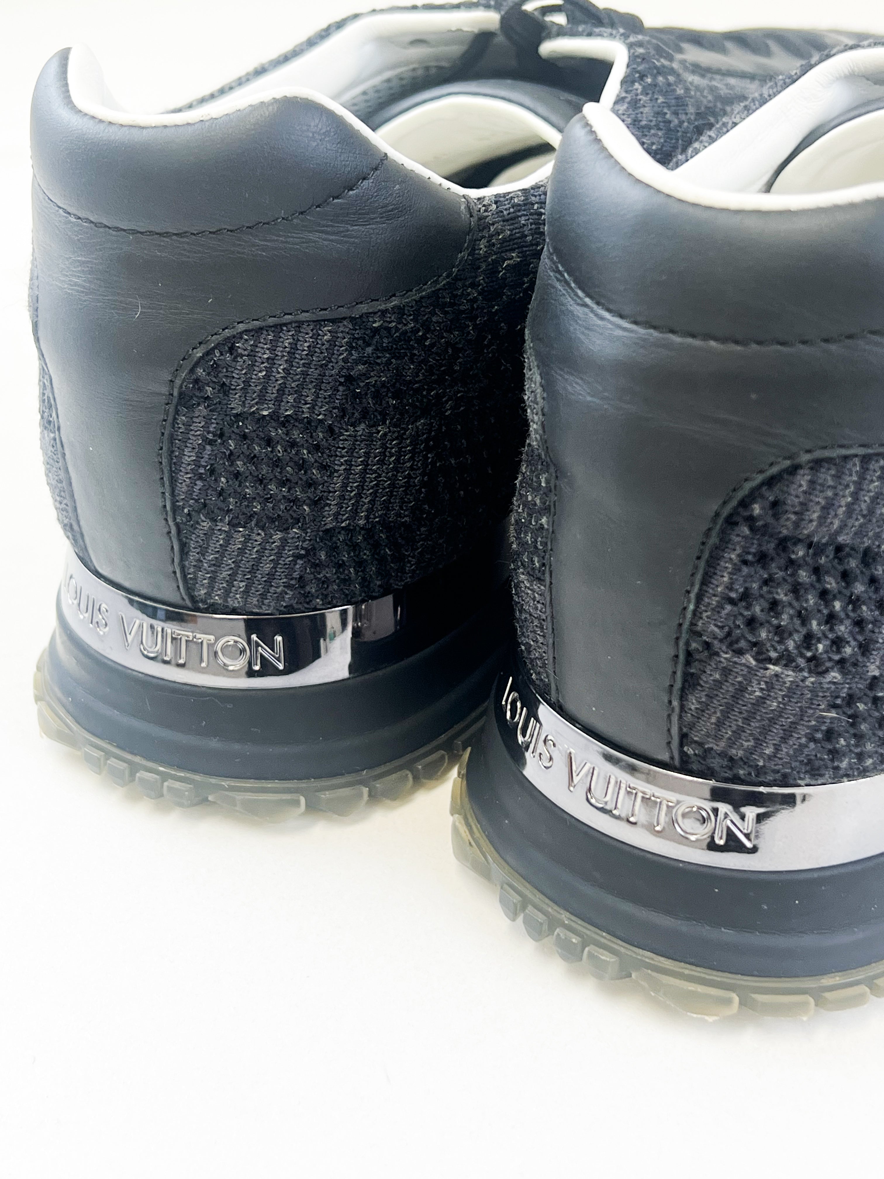 Louis Vuitton Mens Runaway Sneaker Size 9.5