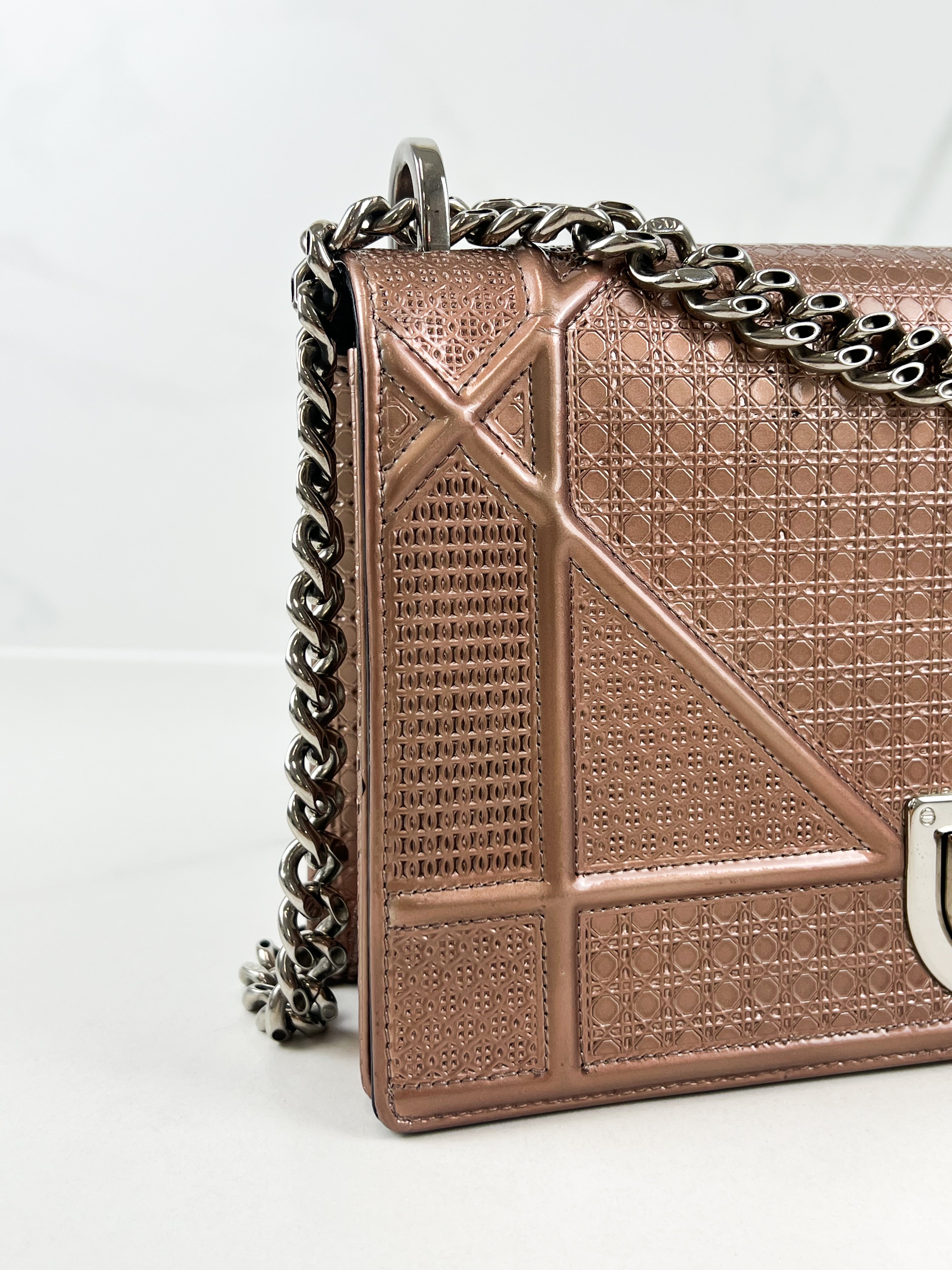 Christian Dior Diorama Medium Cannage in Iridescent pink
