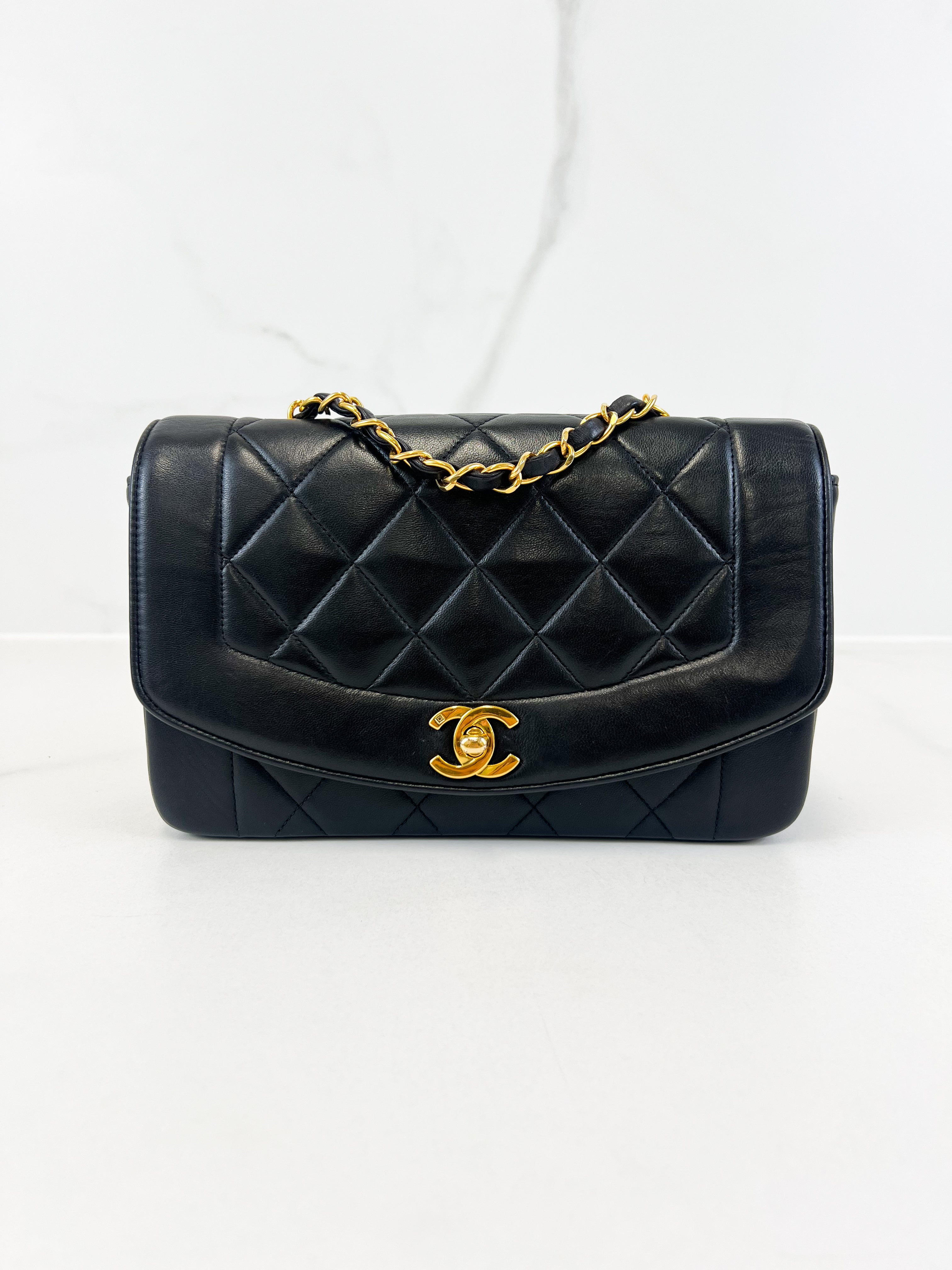 Chanel Vintage Diana Flap Medium Lambskin