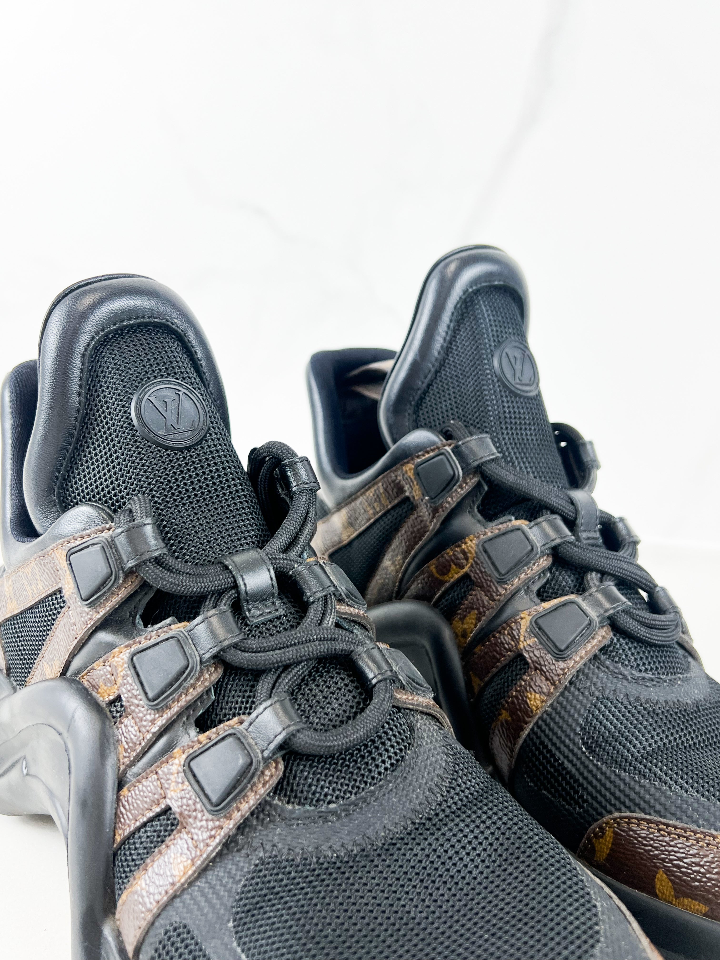 Louis Vuitton Archlight Sneaker Size 40