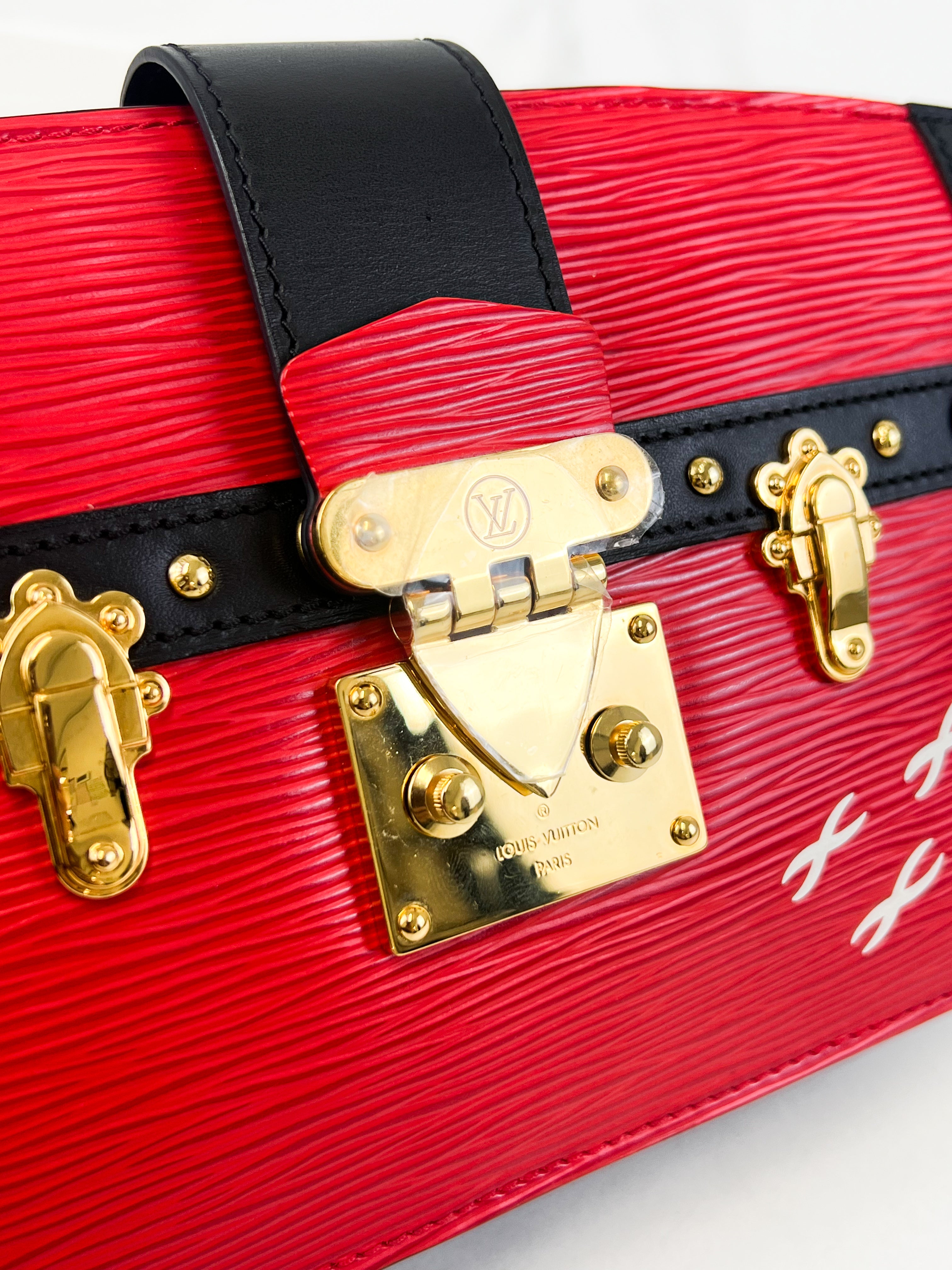 Louis Vuitton EPI Canvas Trunk Clutch Bag