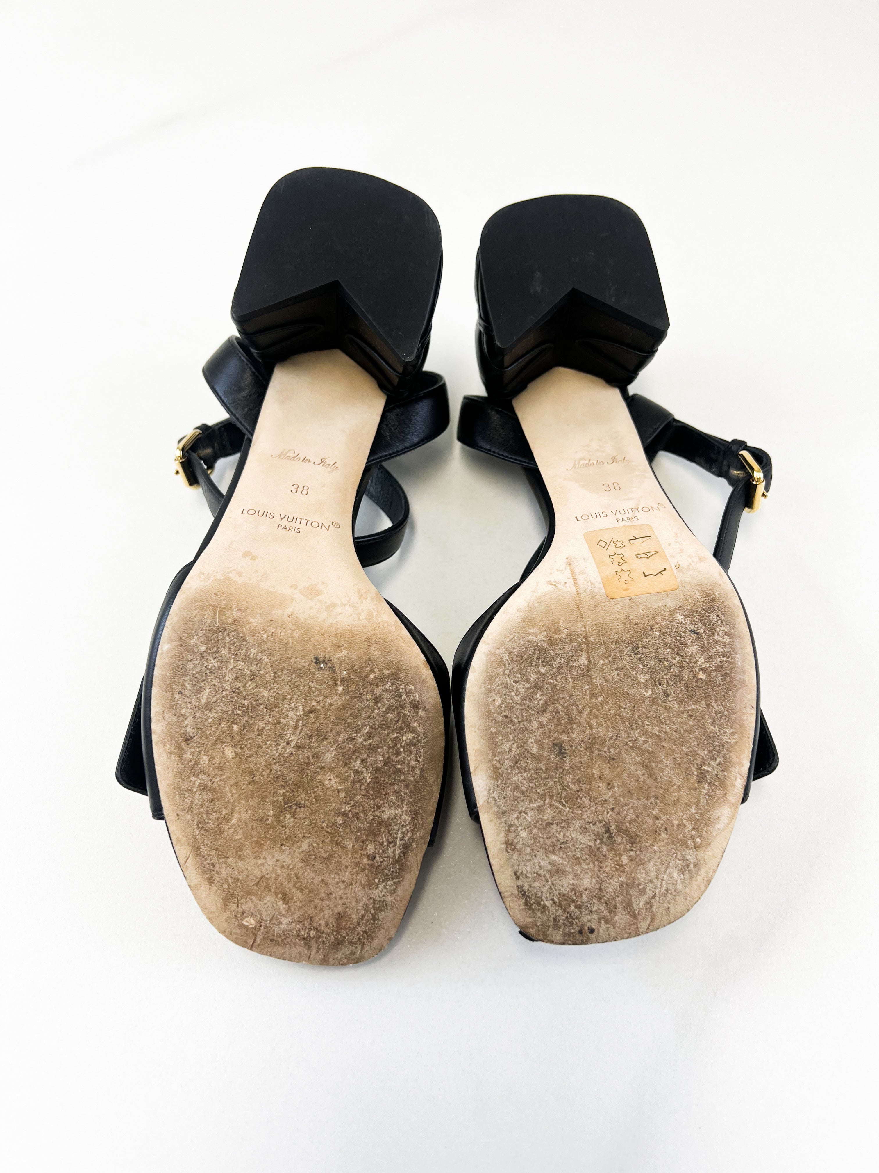 Louis Vuitton Black Leather LV Logo Sandal Size 38