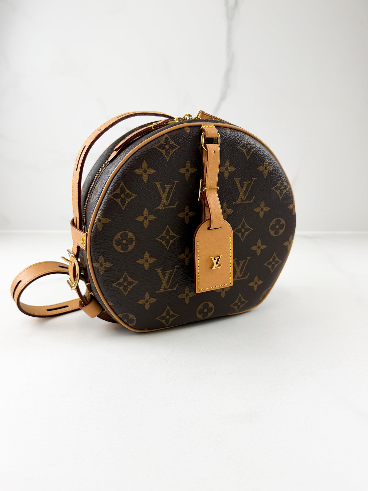Louis Vuitton Boite Chapeau MM in Monogram Canvas