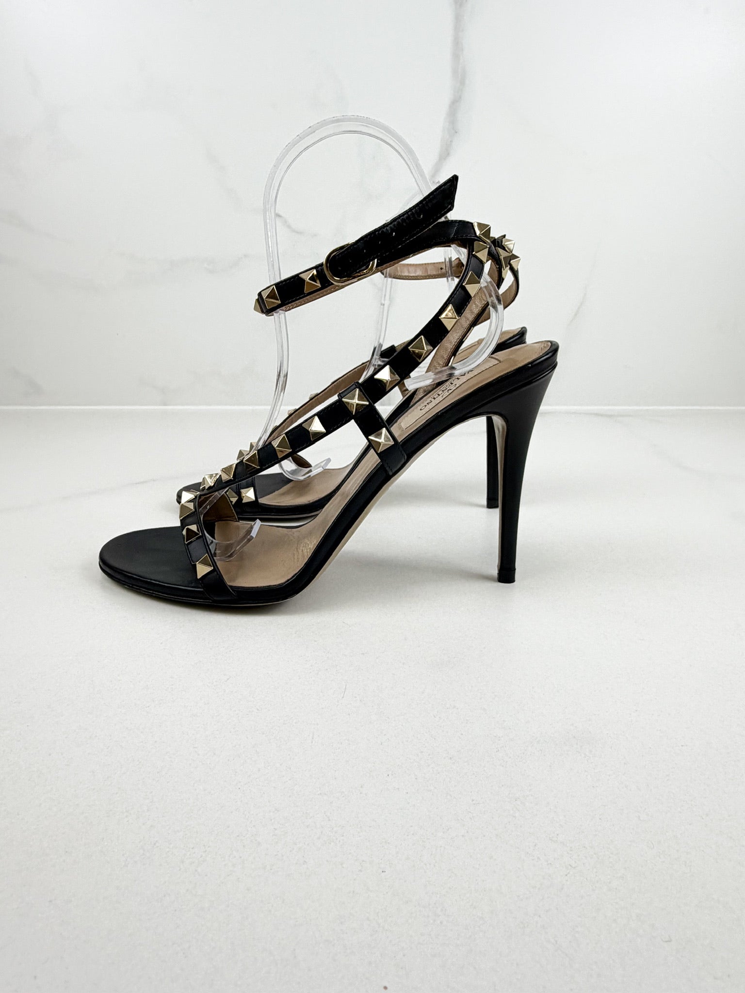 Valentino Leather Black Rockstud Sandal Size 38