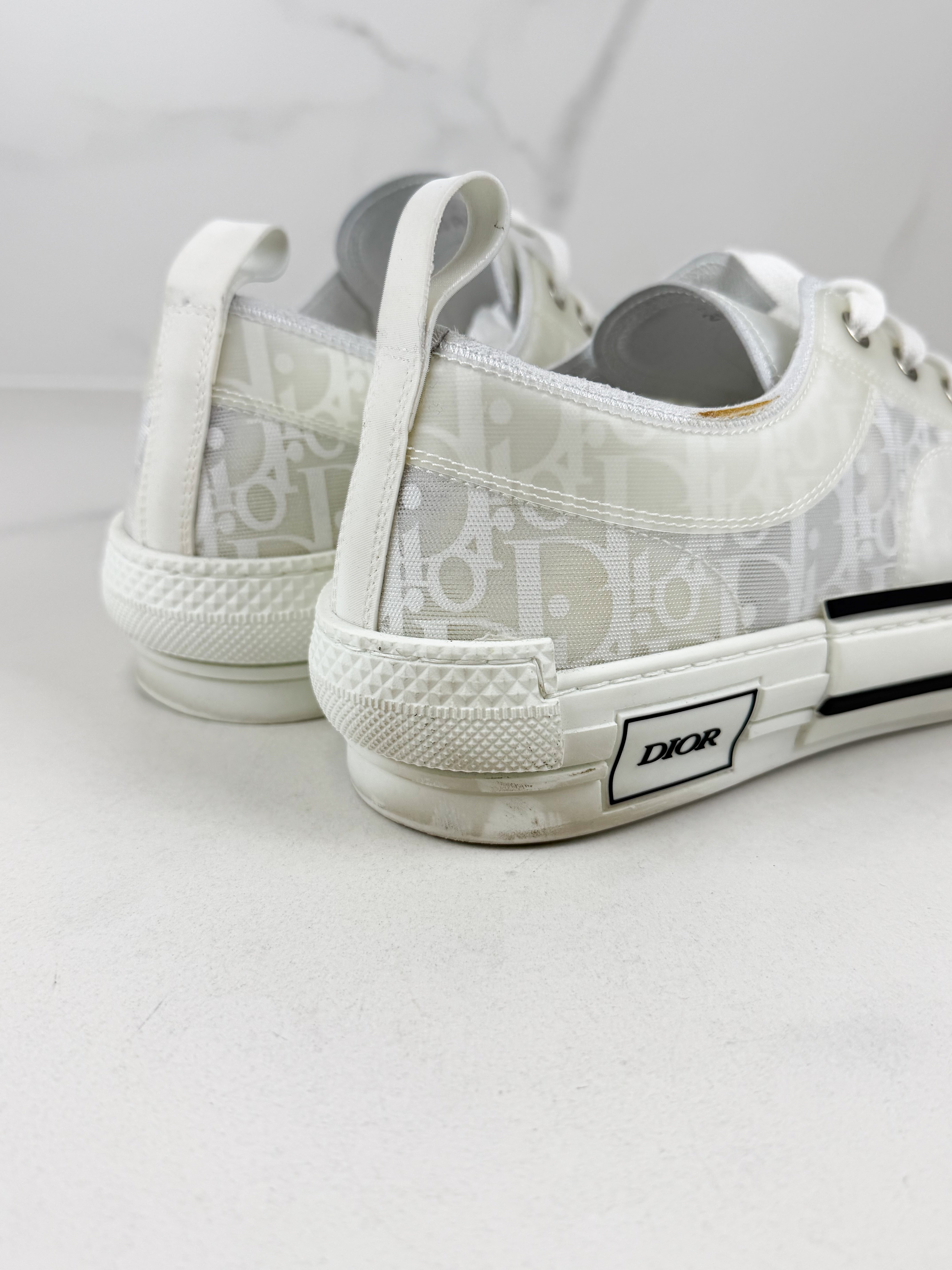 Christian Dior B23 Oblique Low-Top Sneaker Size 43