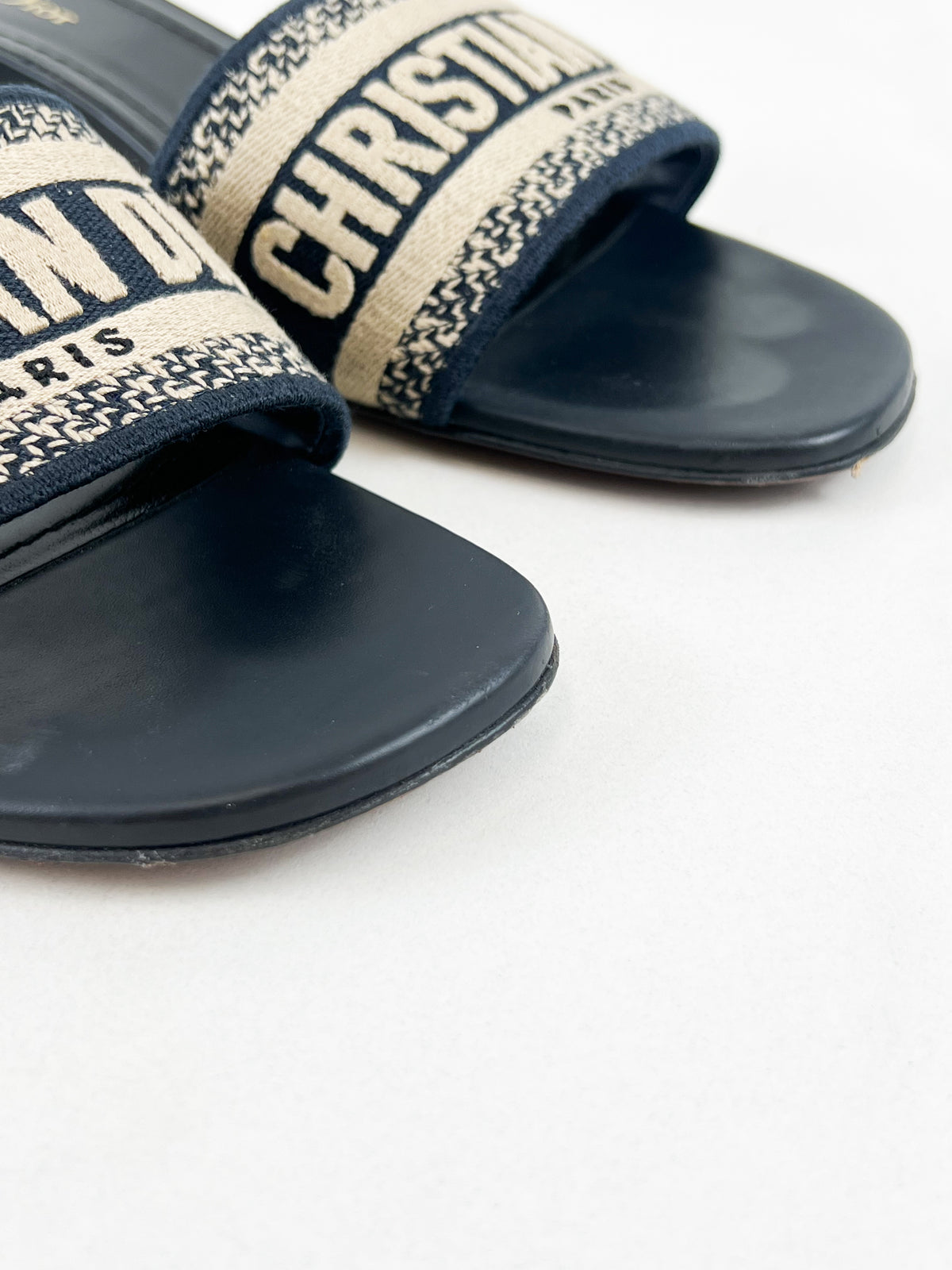 Christian Dior Dway Mule Slides Size 40.5