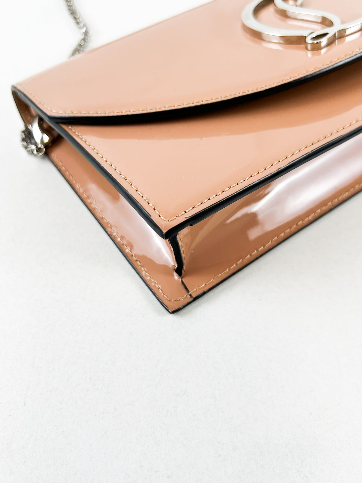 Christian Louboutin Loubi54 Patent Clutch