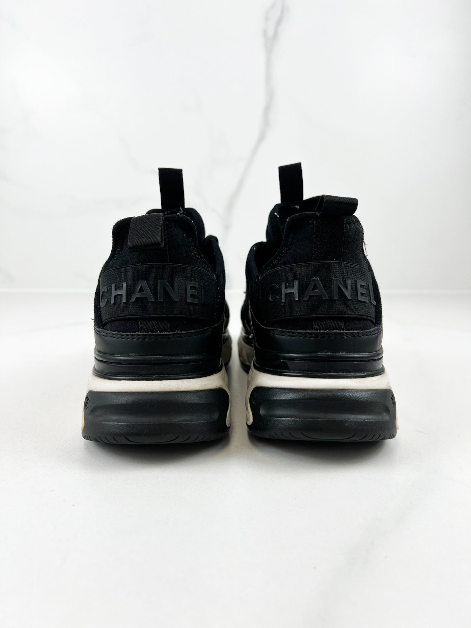 Chanel Black CC Logo Leather Sneaker Size 36.5