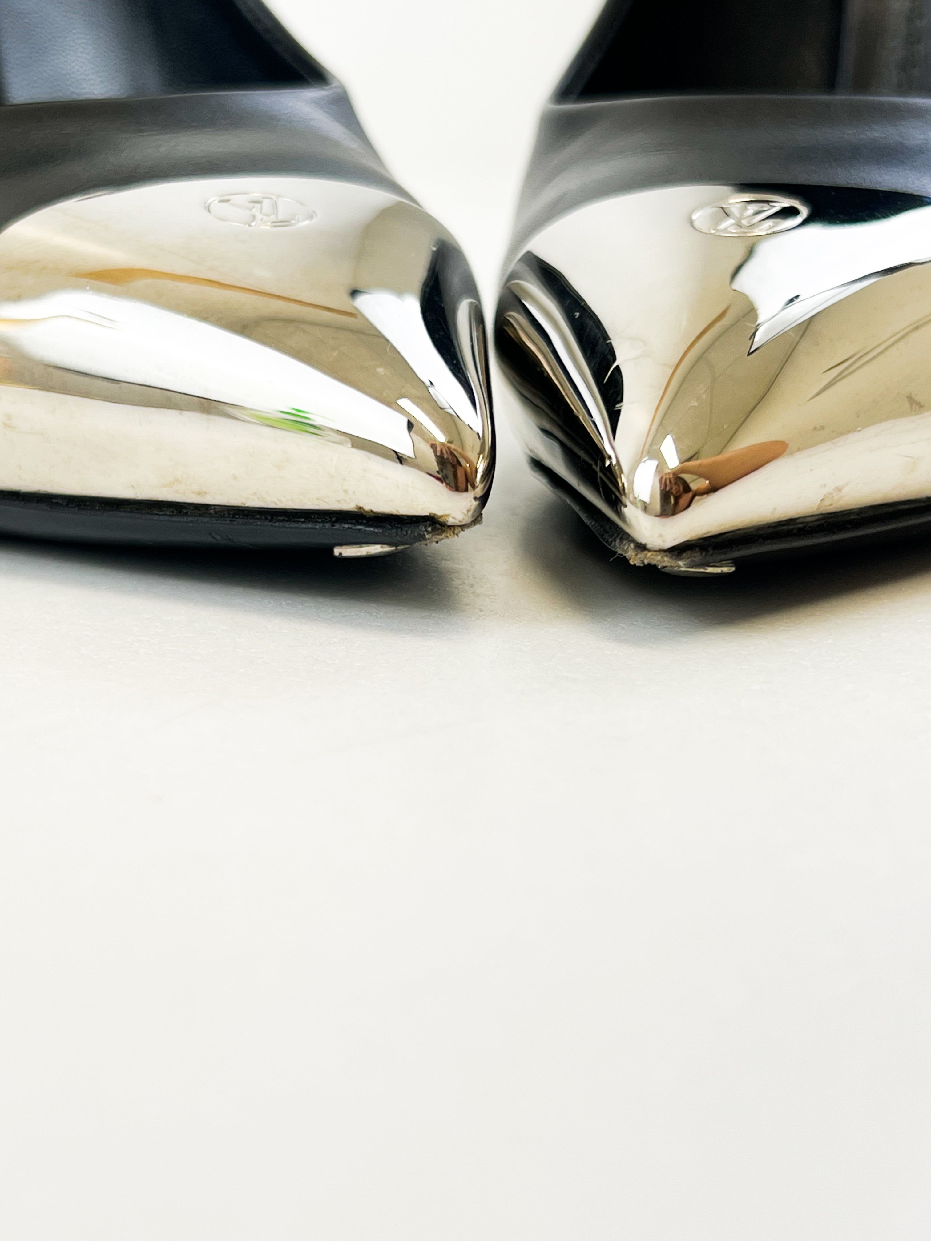 Louis Vuitton Black Leather Pump with Logo Metal Cap Toe Size 37.5