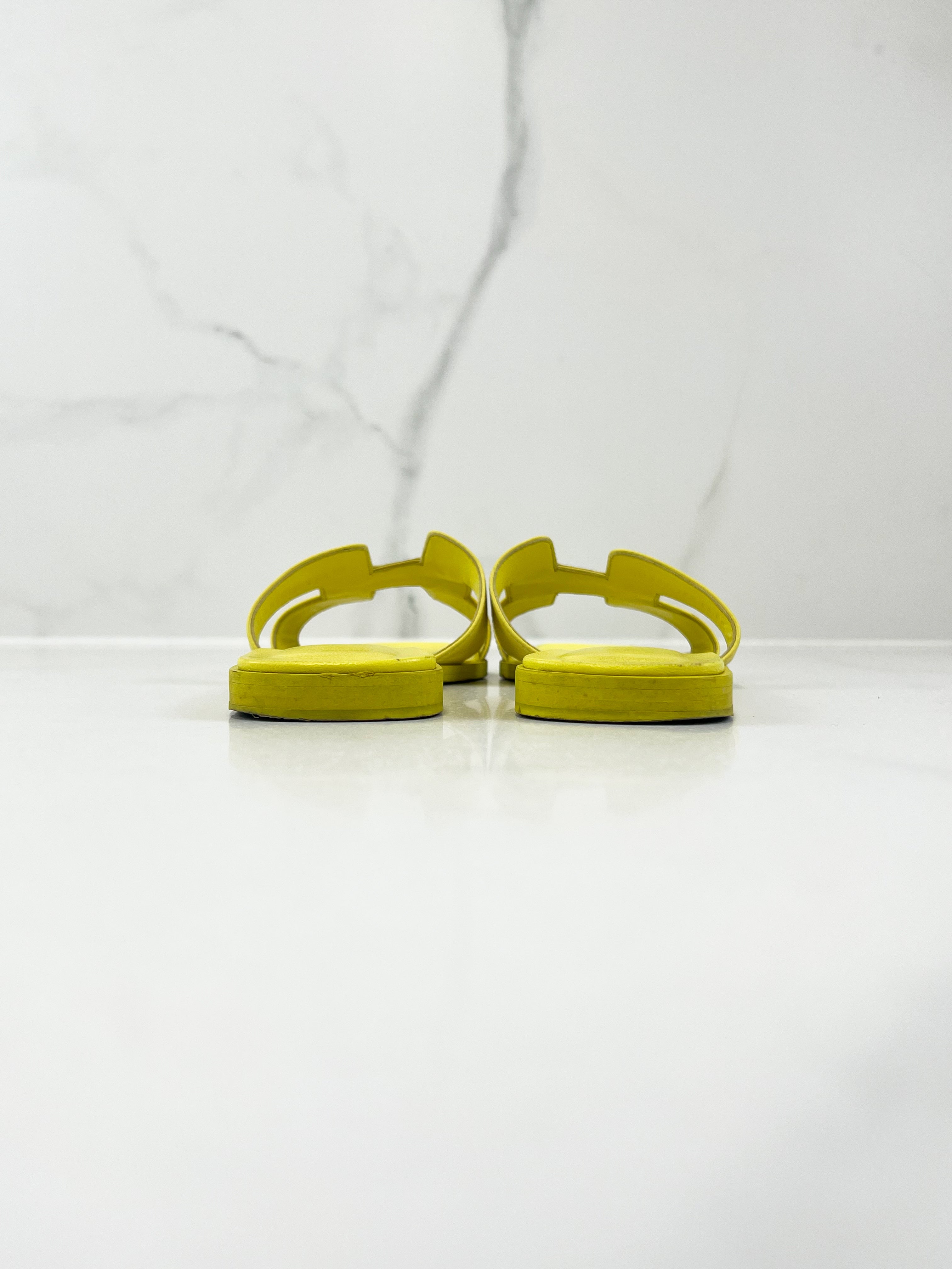 Hermes Oran Sandal in Yellow Size 36