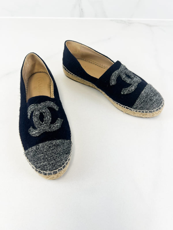 Chanel CC Logo Navy Wool Espadrille Size 39