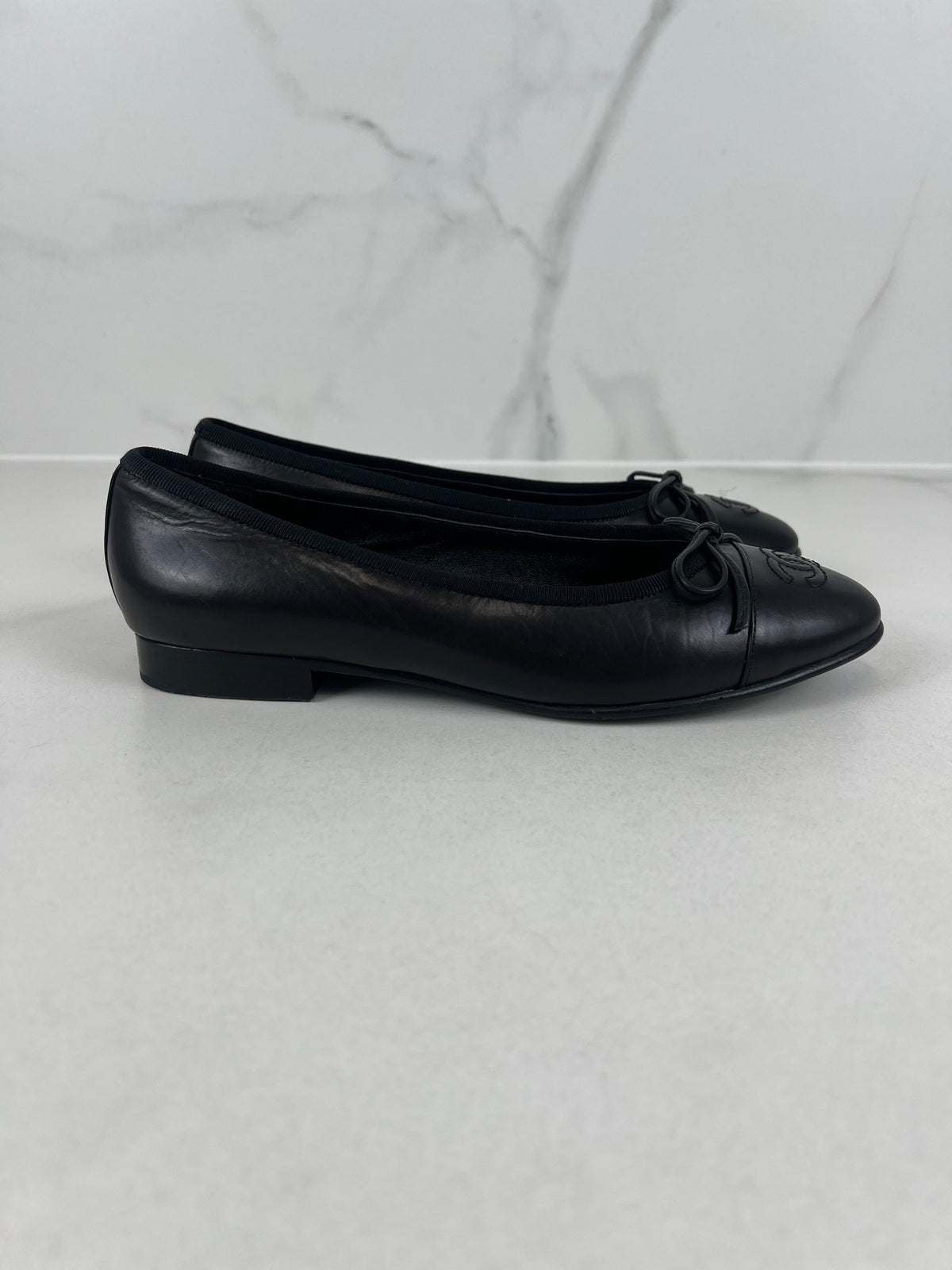Chanel Black Leather Ballet Flat Size 36