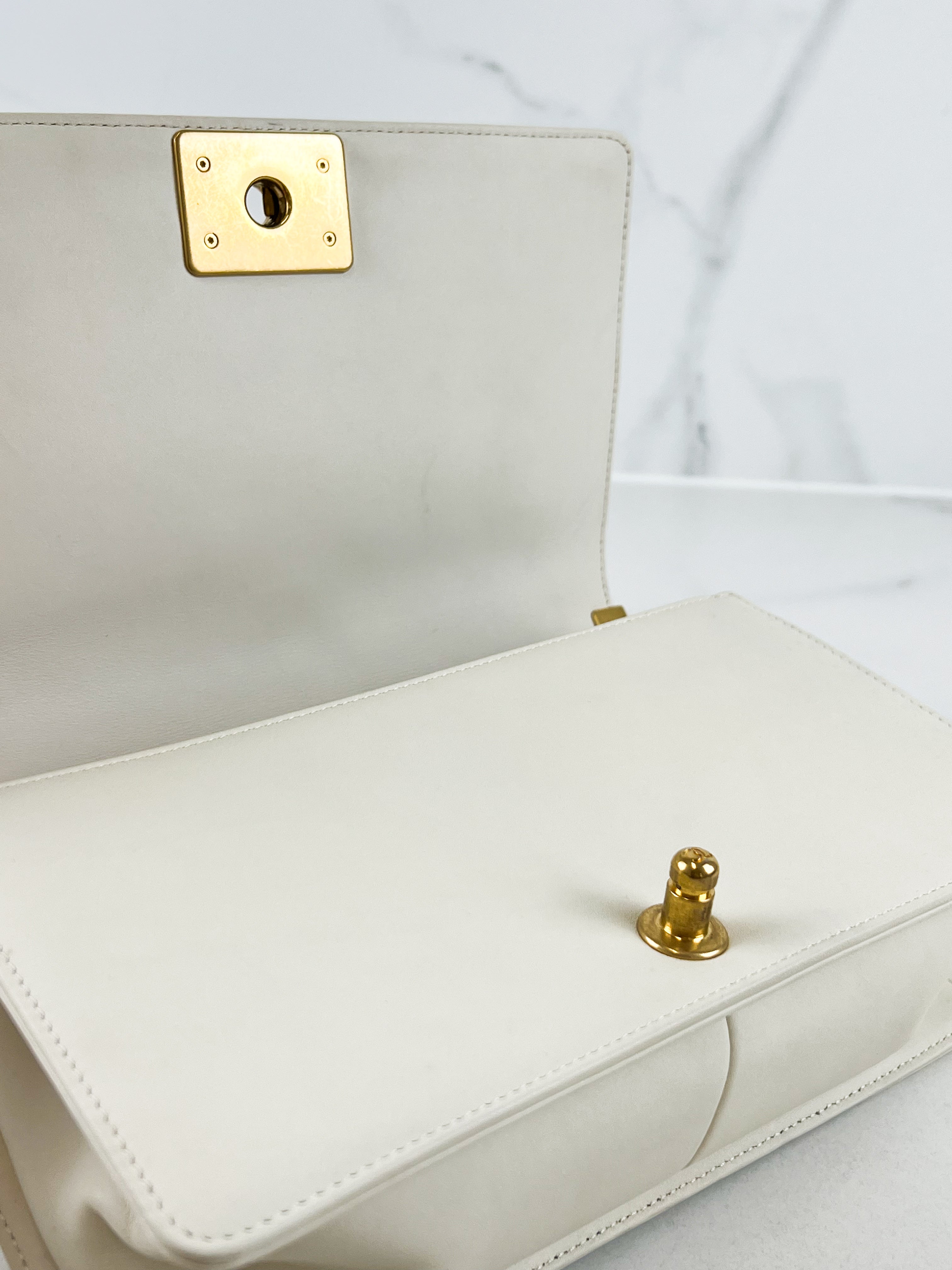 Chanel Old Medium Boy Bag in White Chevron Calfskin with Vintage GHW