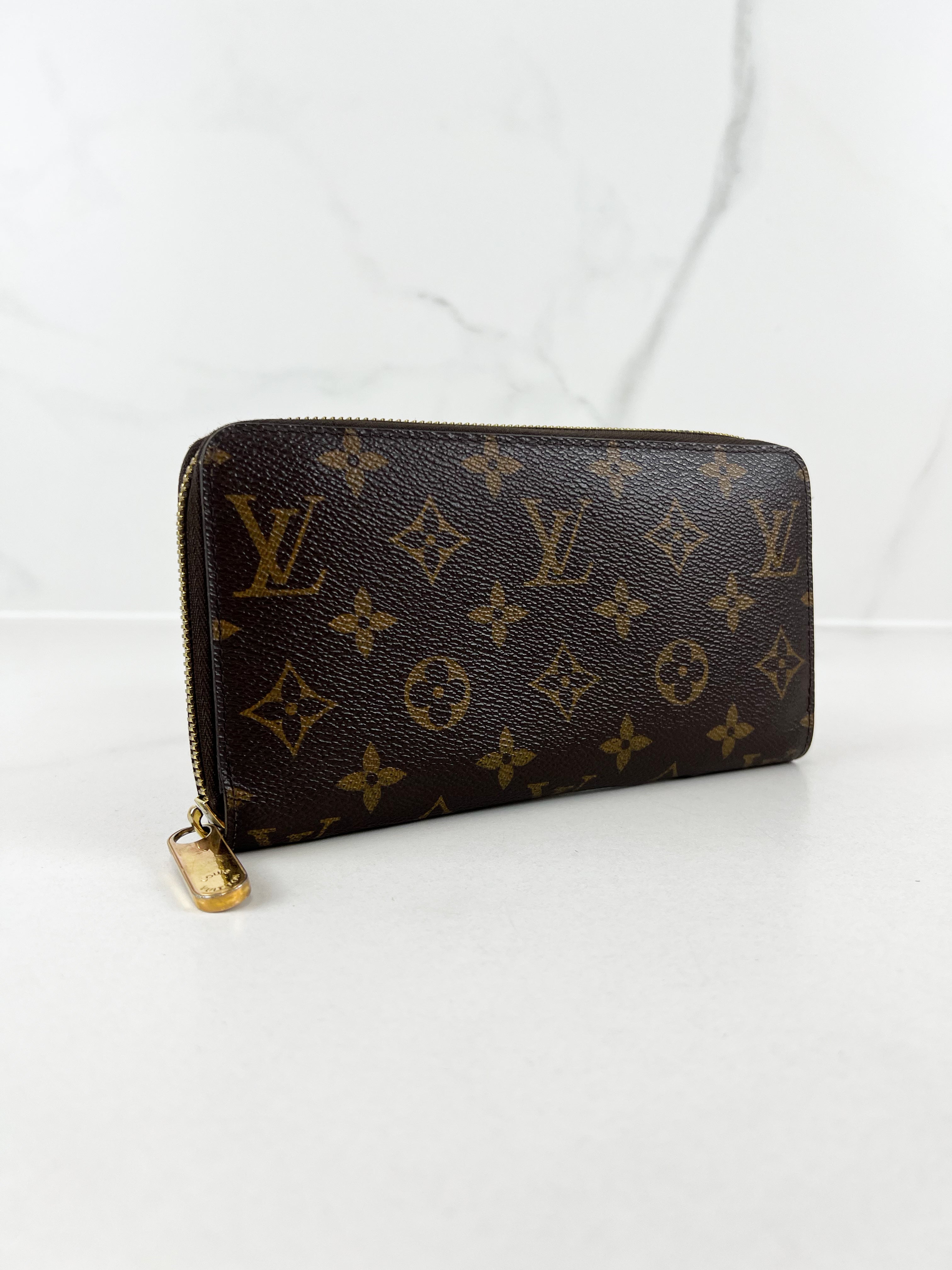 Louis Vuitton Monogram Canvas Clemence Wallet