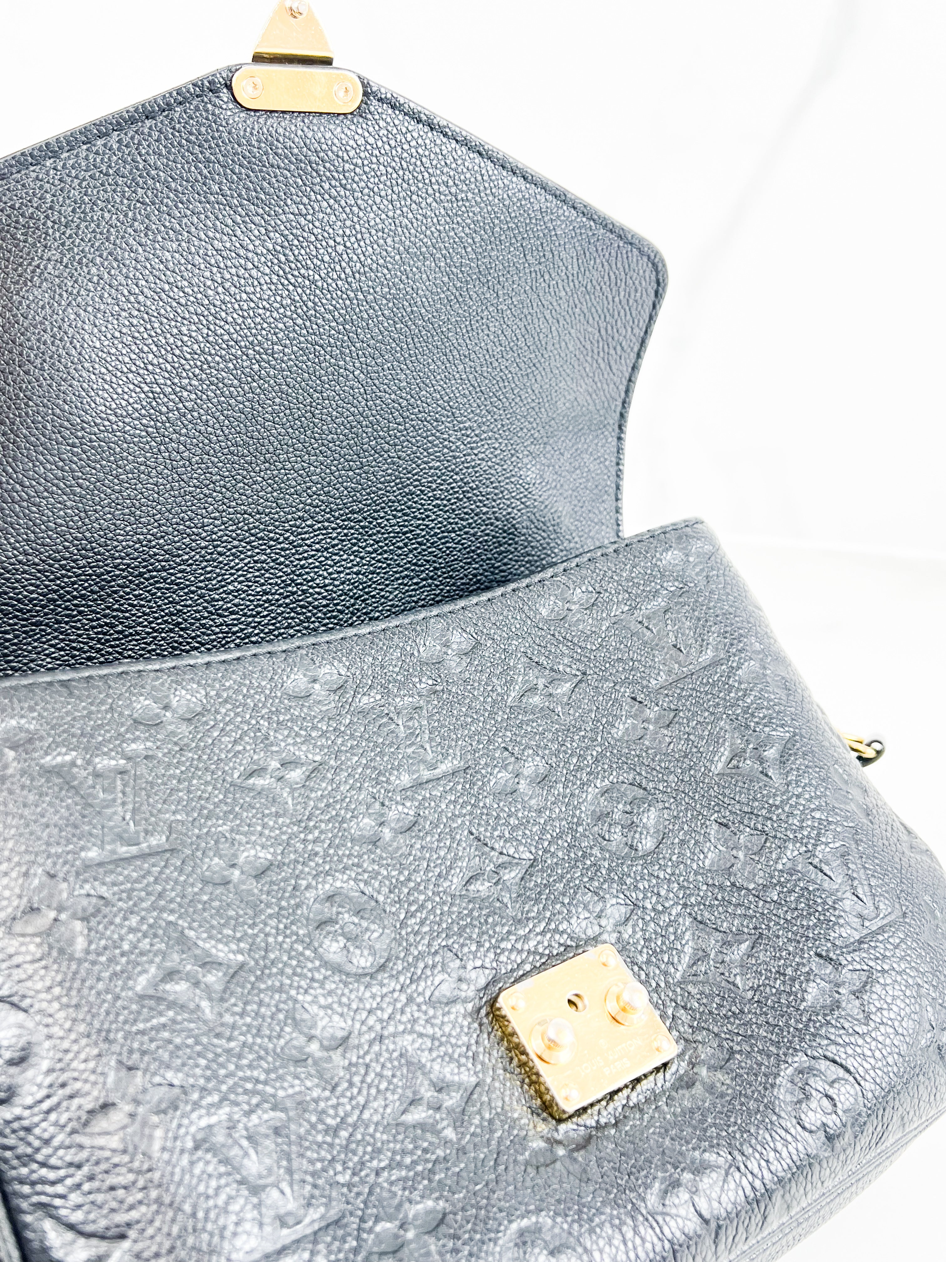 Louis Vuitton Empreinte Black Pochette Metis