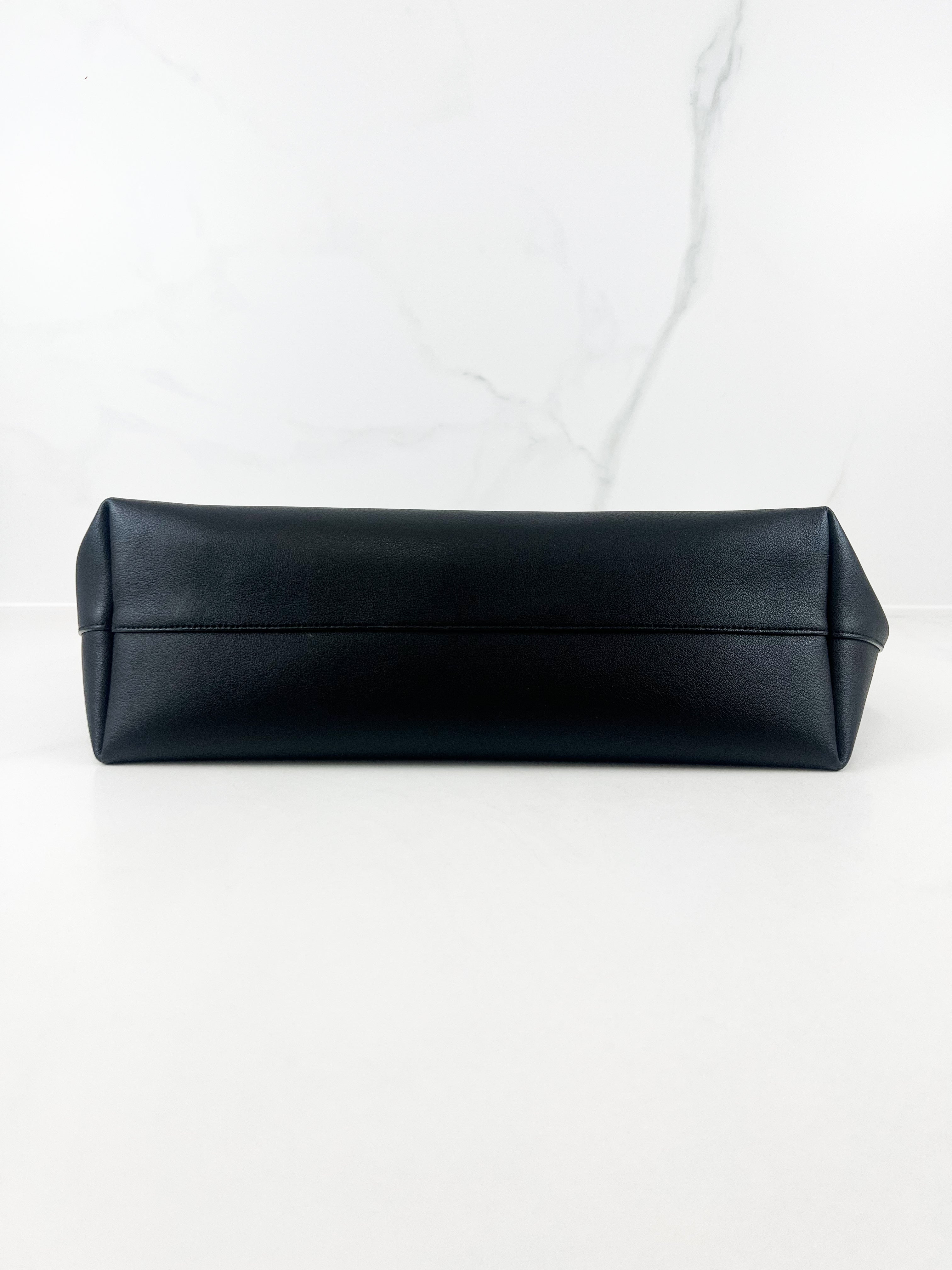 Saint Laurent E/W Shopper Tote in Black Supple Leather