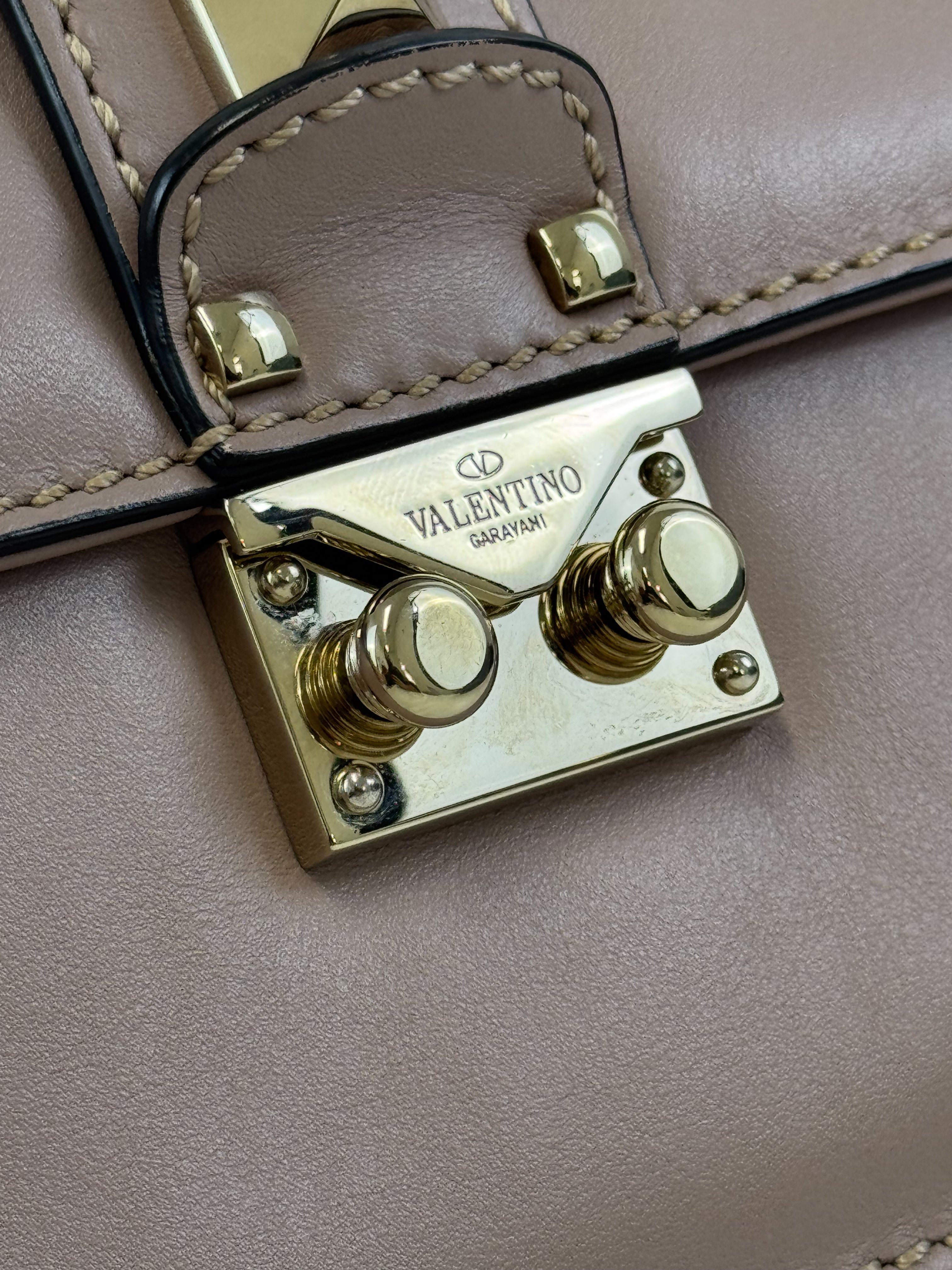 Valentino Garavani Pink Vitello Medium Glam Lock Rockstud Flap Bag