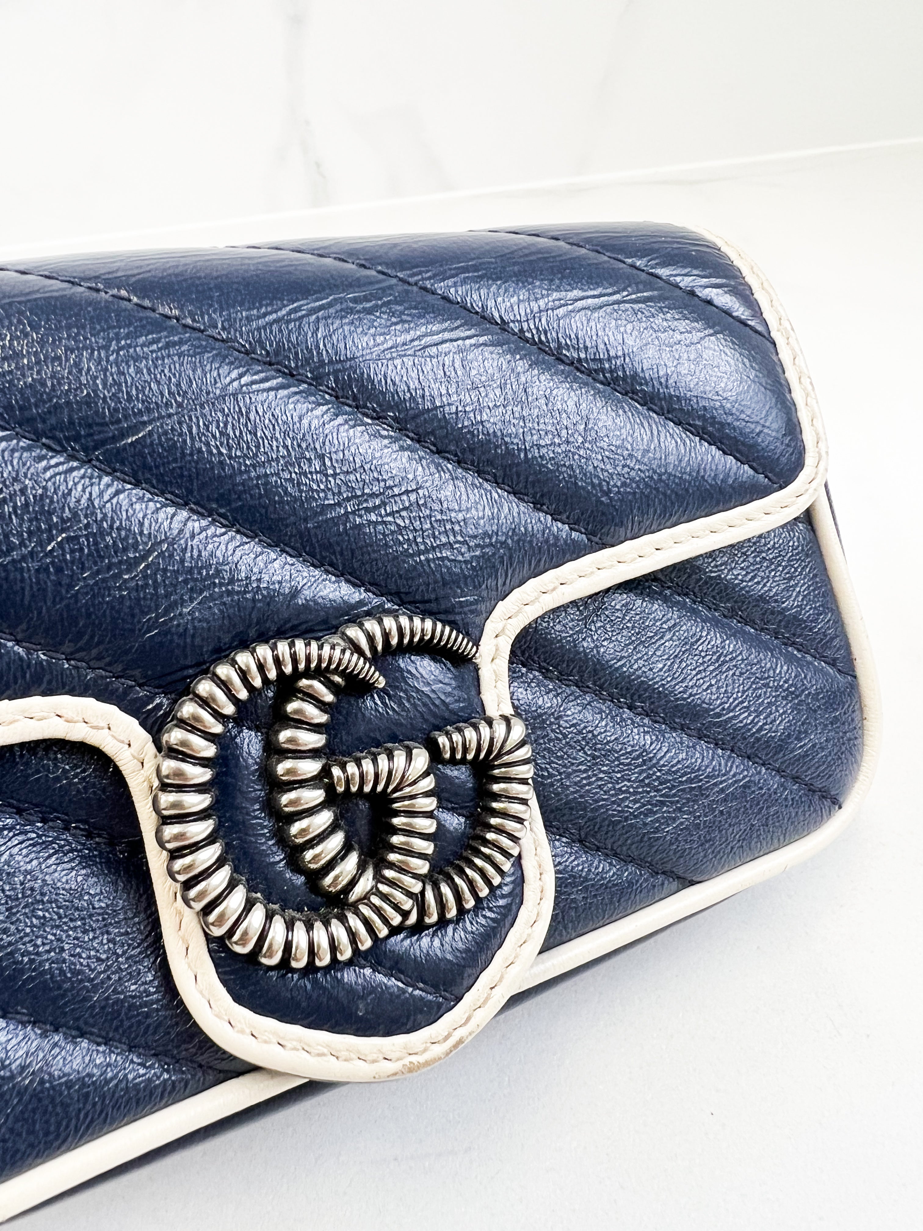 Gucci Marmont Leather crossbody Nano Bag