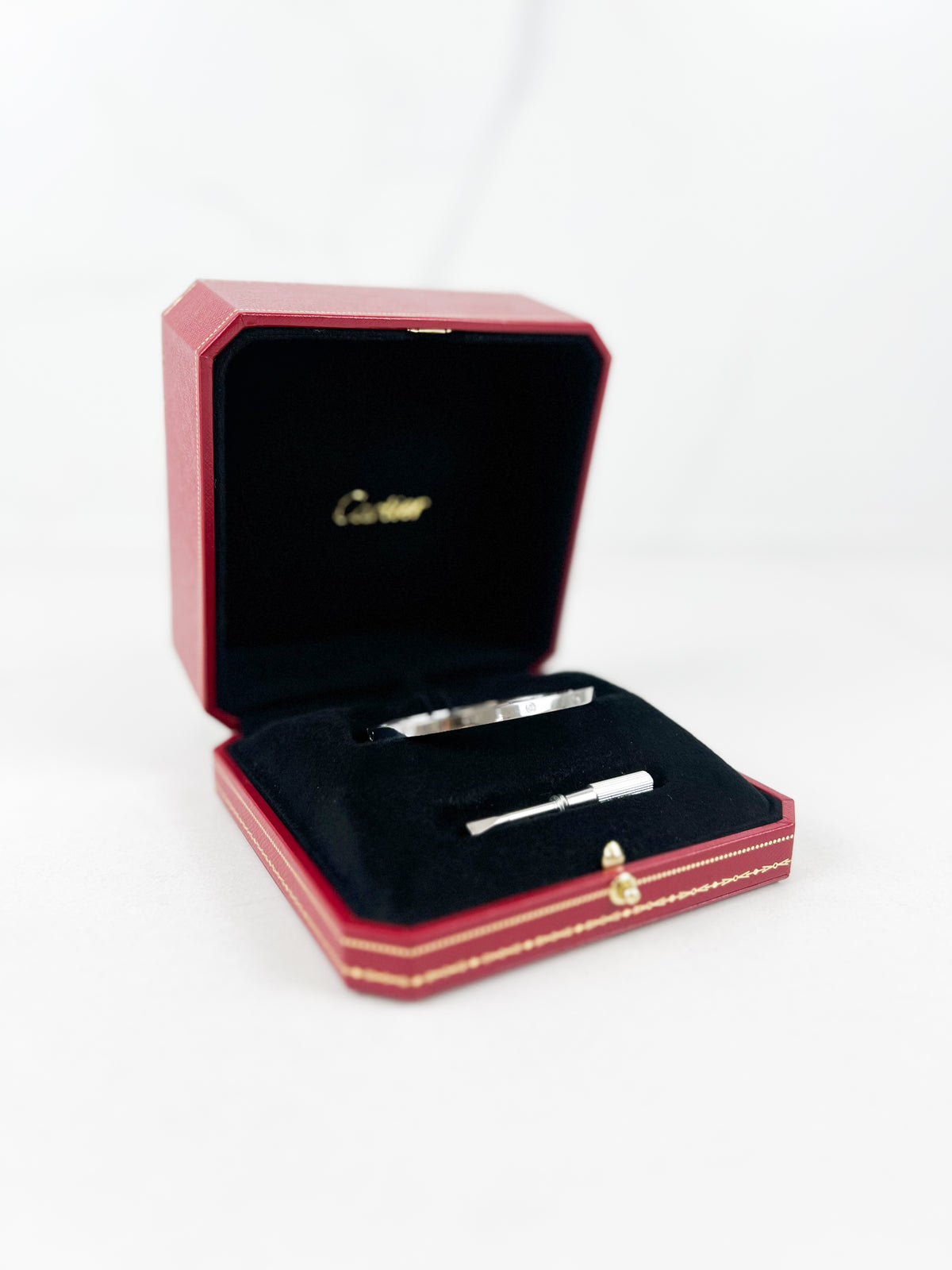 Cartier Small Model Love Bracelet 6 Diamond in White Gold Size 18