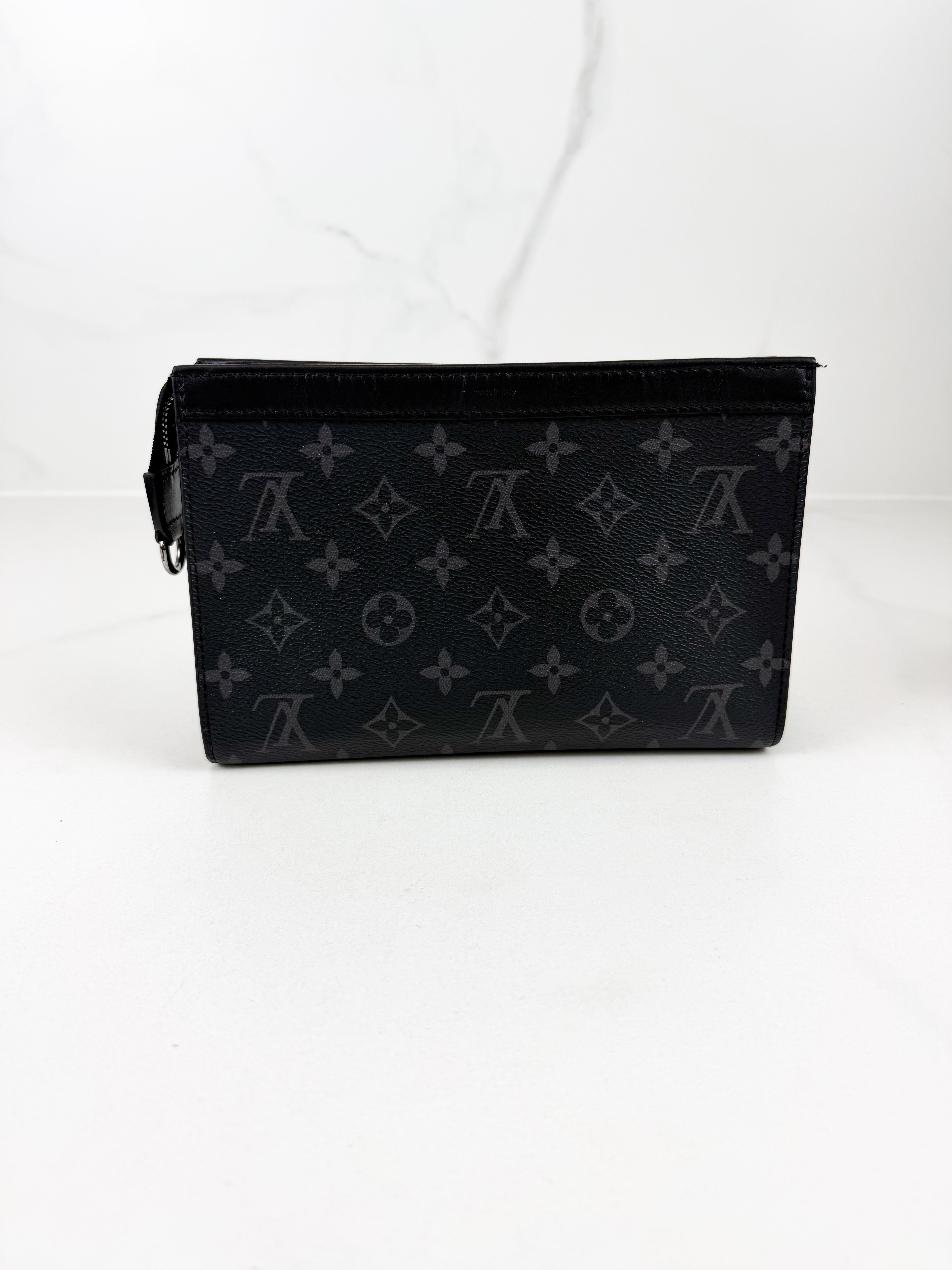 Louis Vuitton Gaston Wearable Wallet