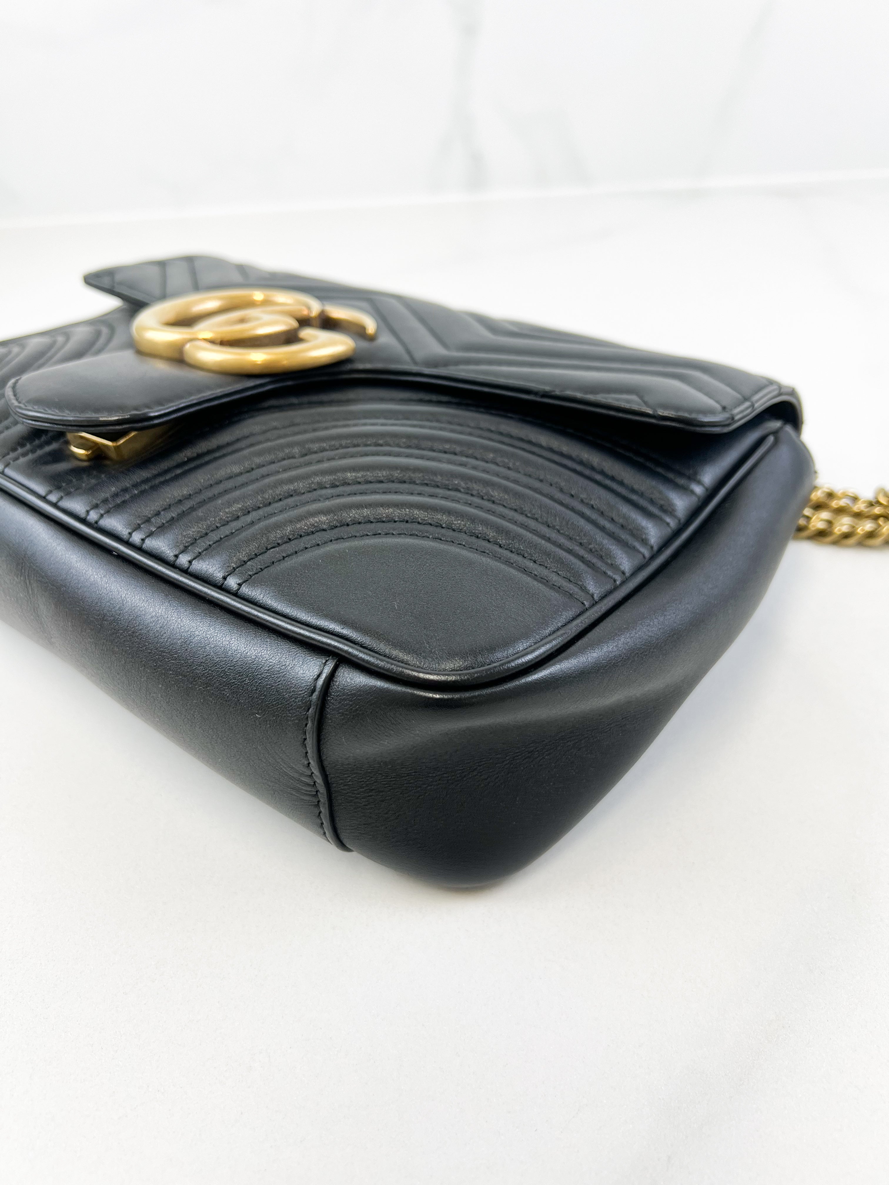 Gucci GG Marmont Matelasse Medium Black Flap Shoulder Bag