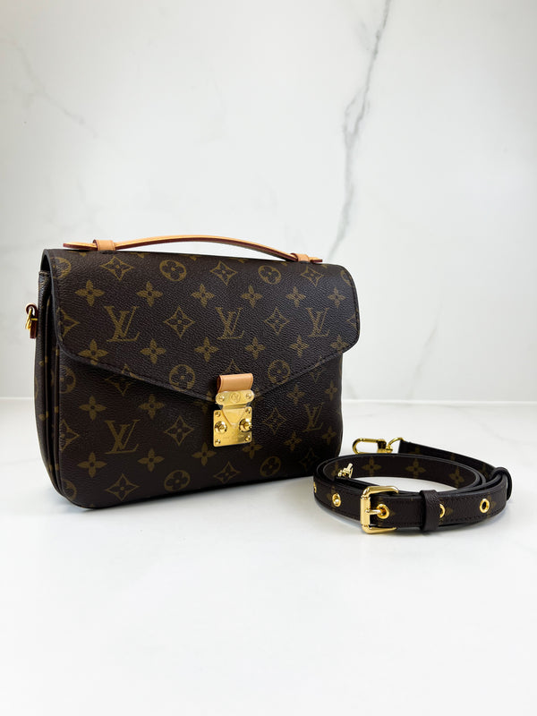 Louis Vuitton Monogram Canvas Pochette Metis