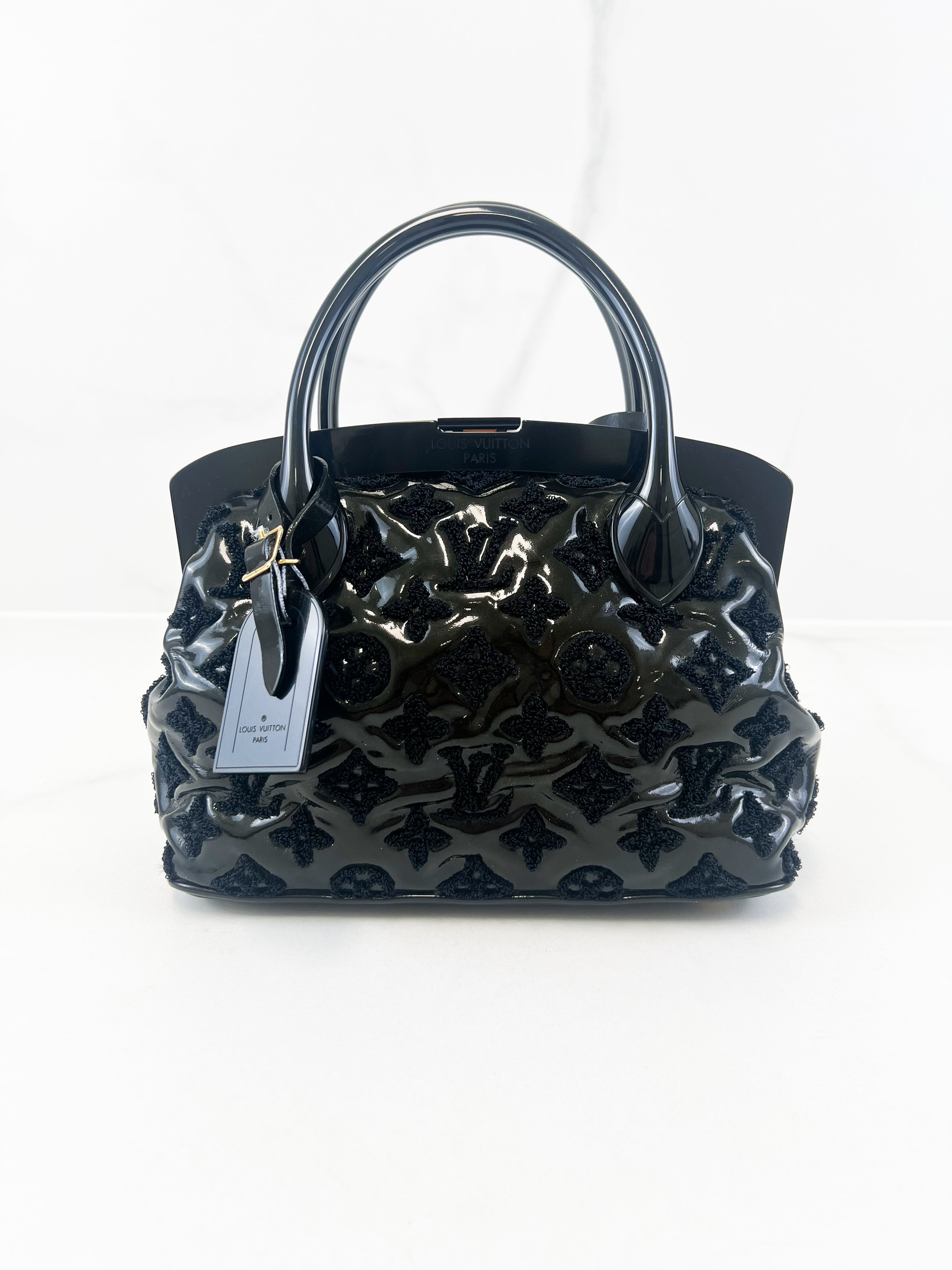 Louis Vuitton Monogram Vernis Lockit BB