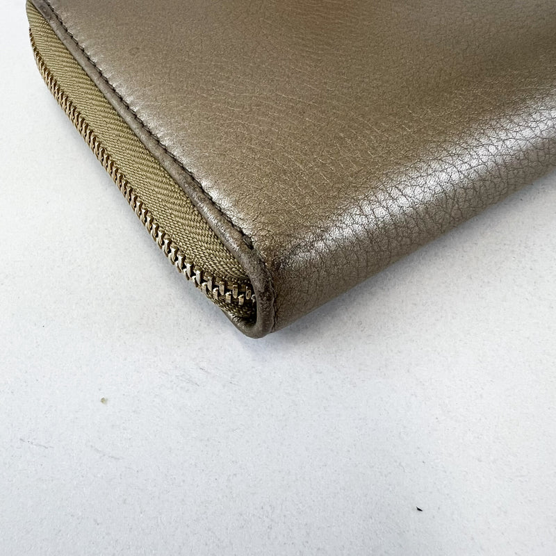 Gucci Gold Leather Soho Wallet