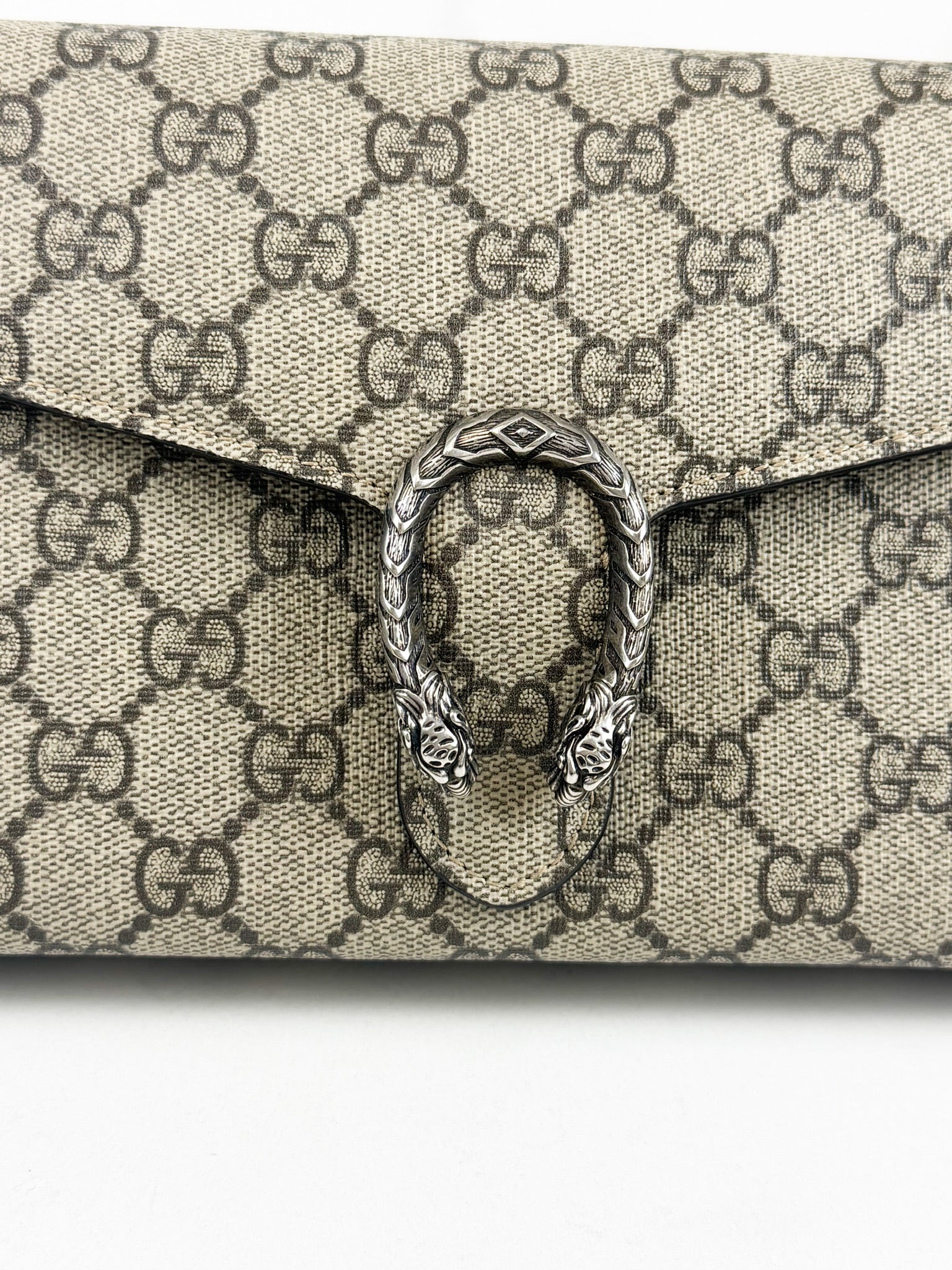 Gucci Dionysus GG Supreme Chain Wallet