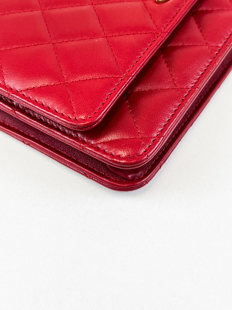 Chanel Red Trendy Wallet On Chain with Light GHW