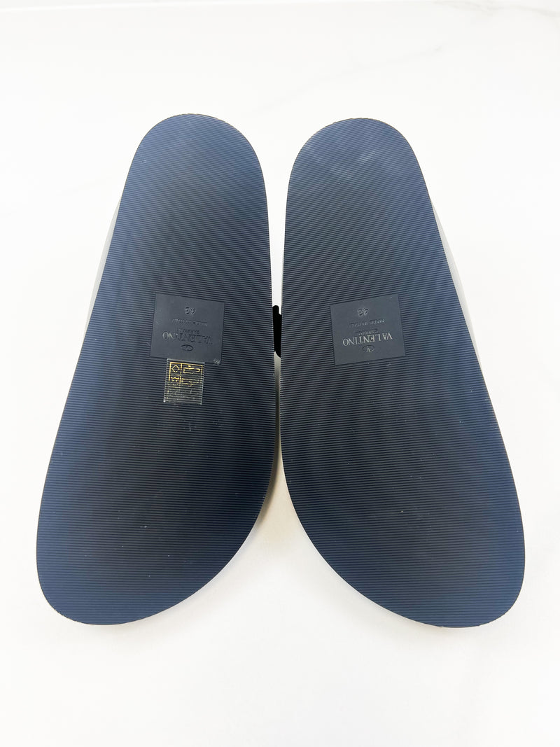 Valentino VLogo Slides Size 43