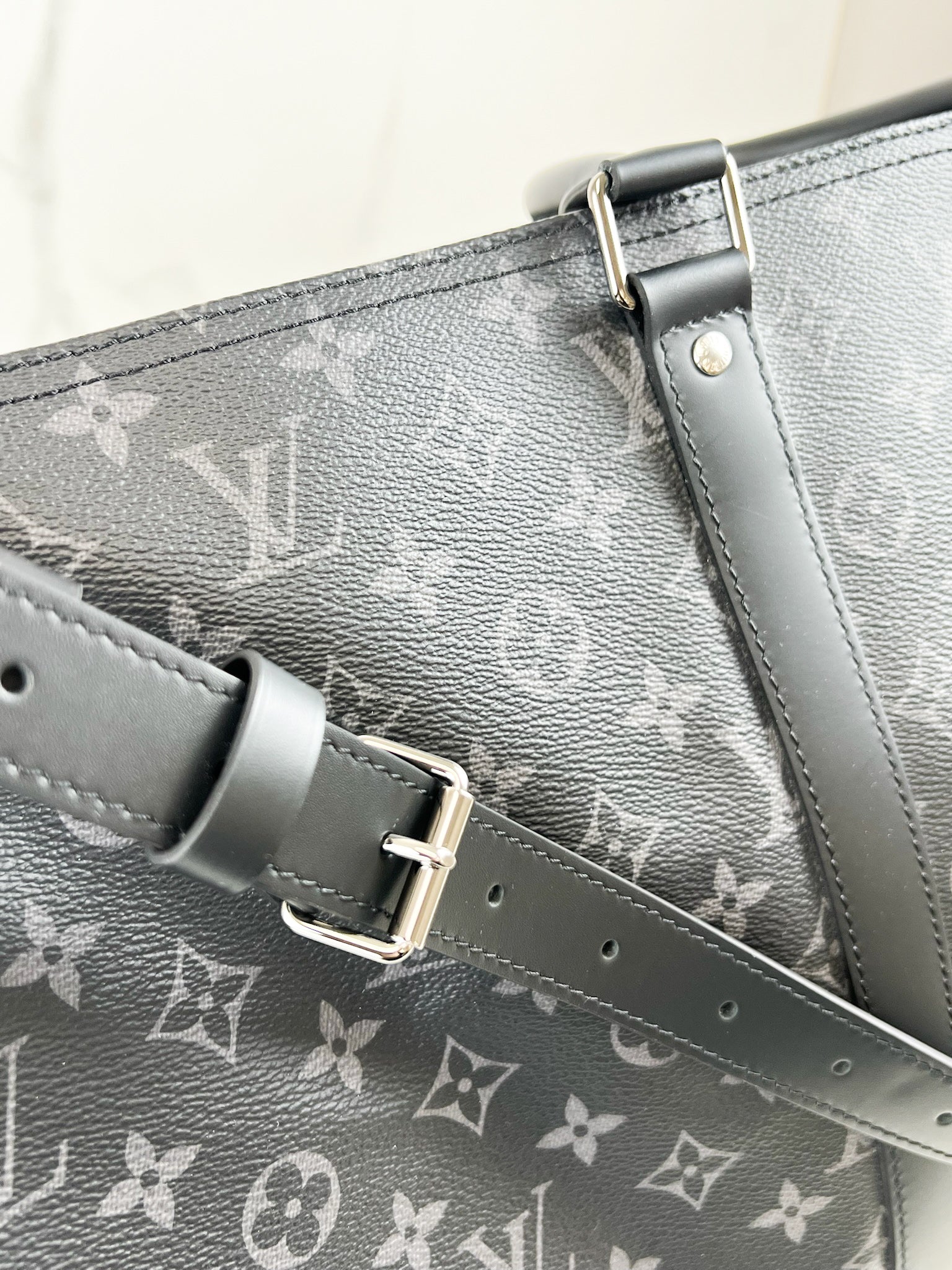 Louis Vuitton Keepall 55 in Monogram Eclipse