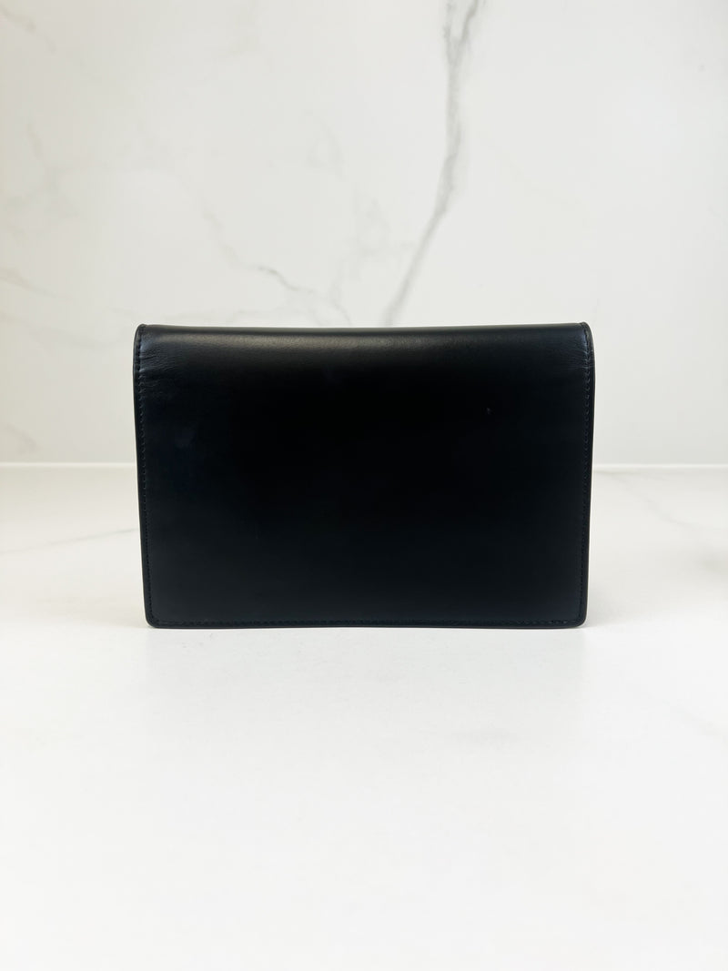 Fendi F Wallet on Chain