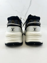 Louis Vuitton Run 55 Sneaker Size 39