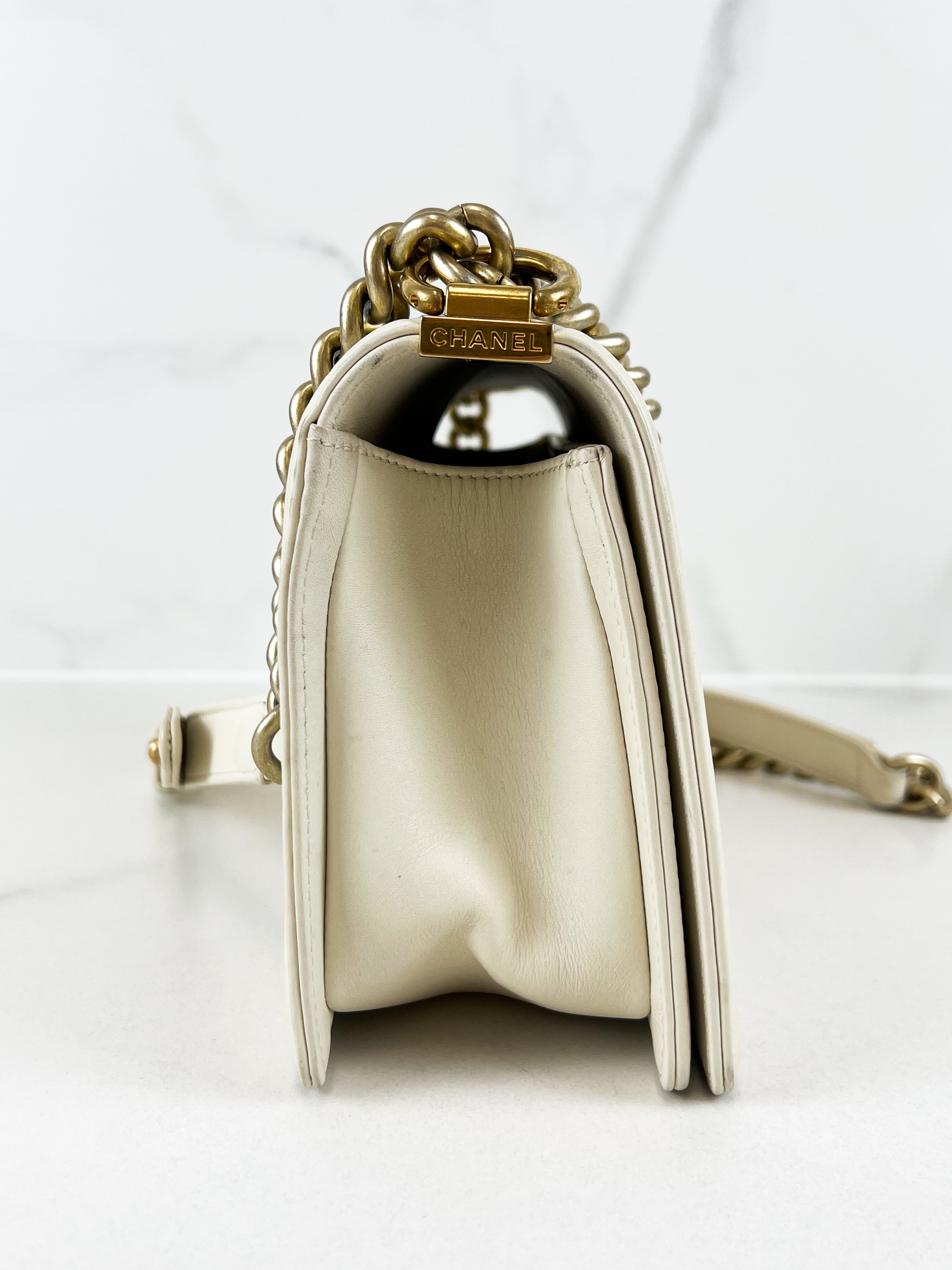 Chanel Old Medium Boy Bag in White Chevron Calfskin with Vintage GHW
