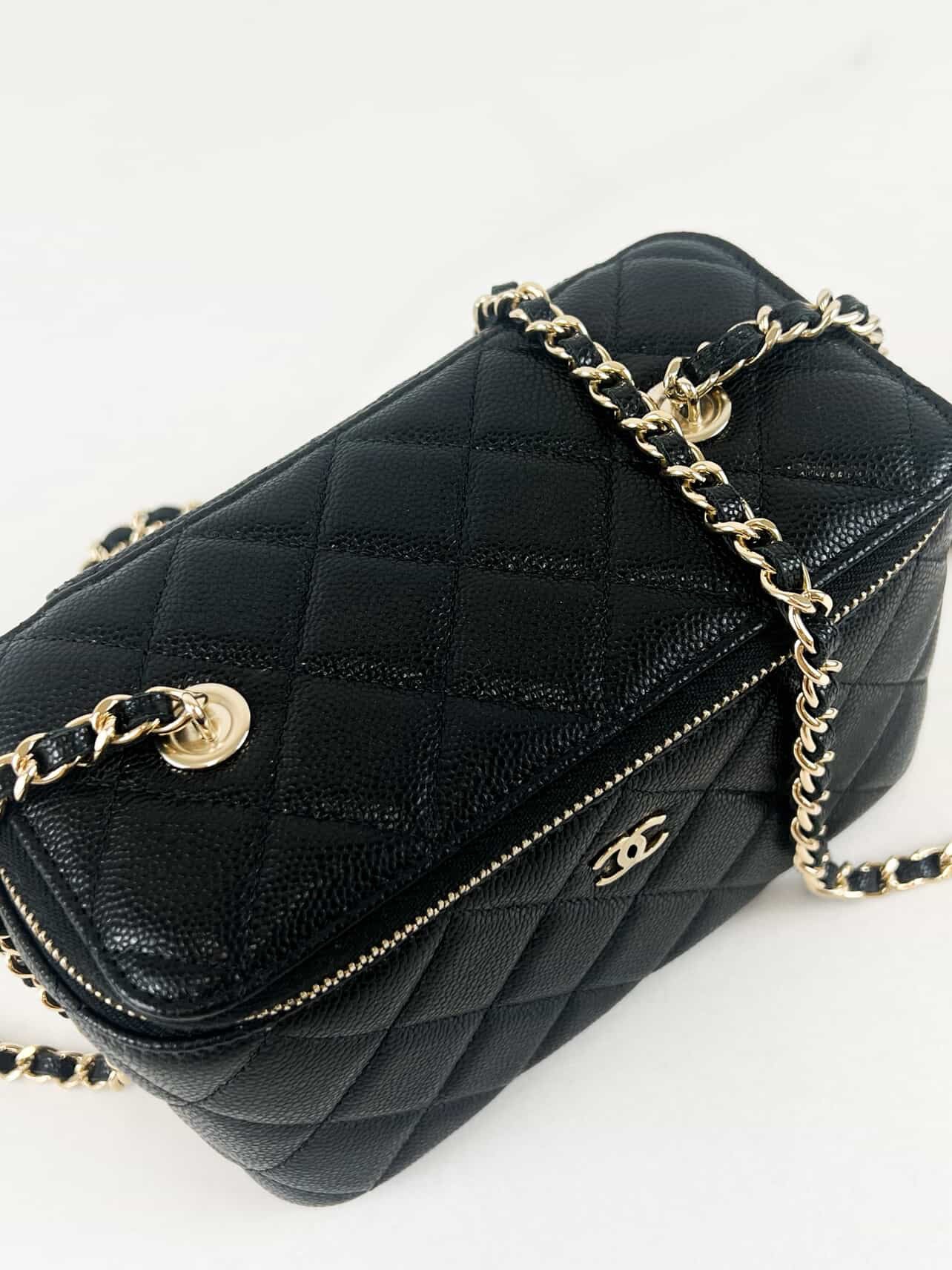 Chanel Vanity Small Caviar GHW