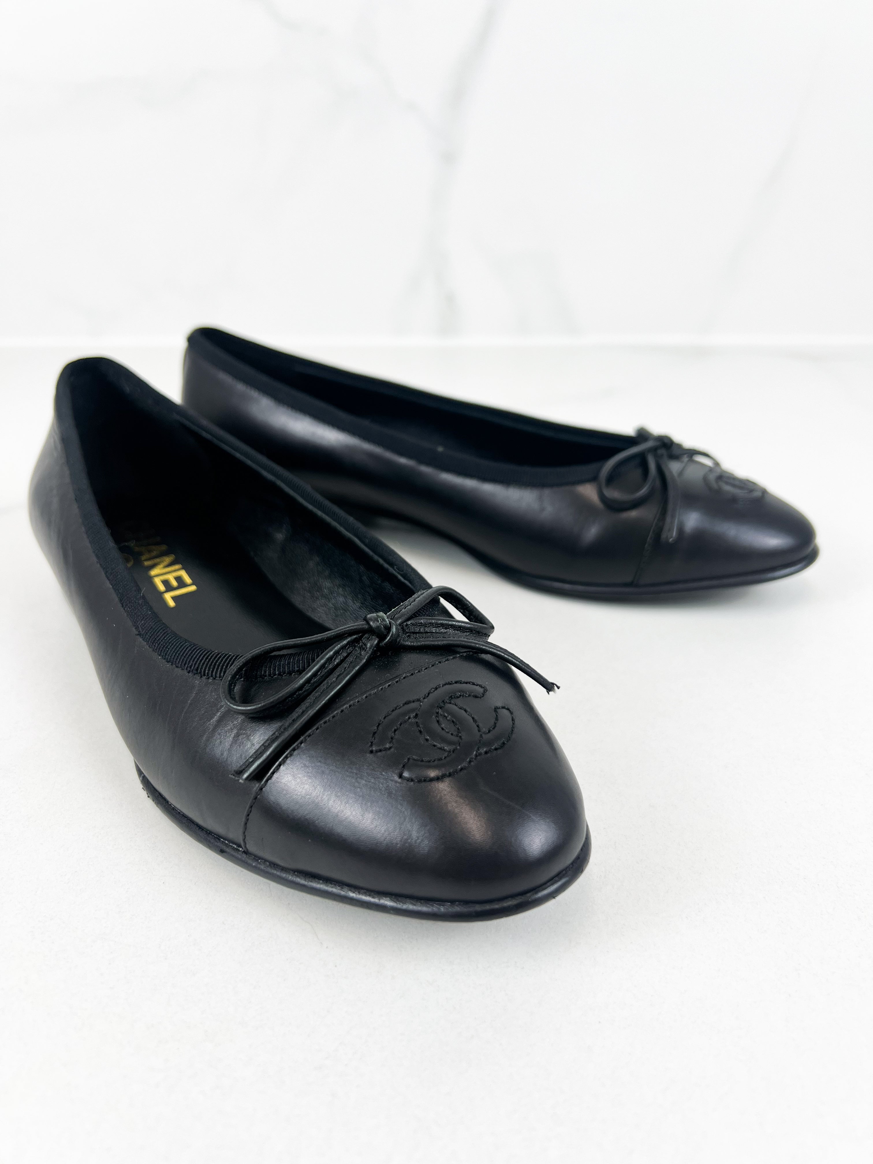 Chanel Black Leather Ballet Flat Size 36