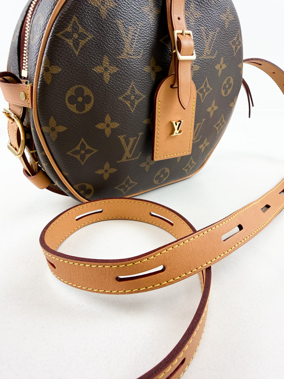 Louis Vuitton Boite Chapeau Souple MM