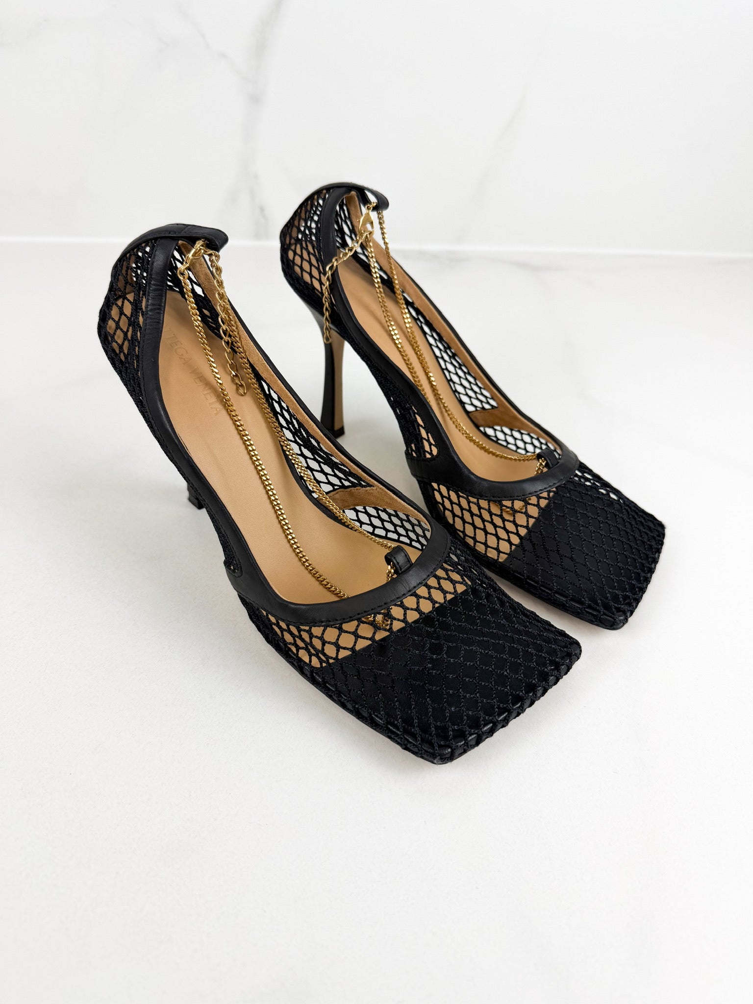 Bottega Veneta Stretch Pump Size 39