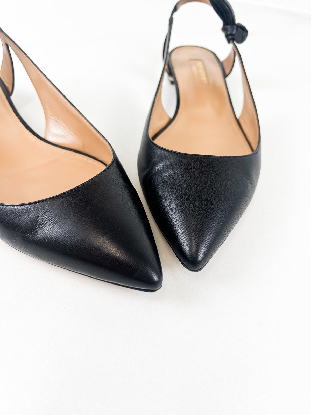 Aquazzura Bow Tie Ballet Flat in Black Leather Size 37