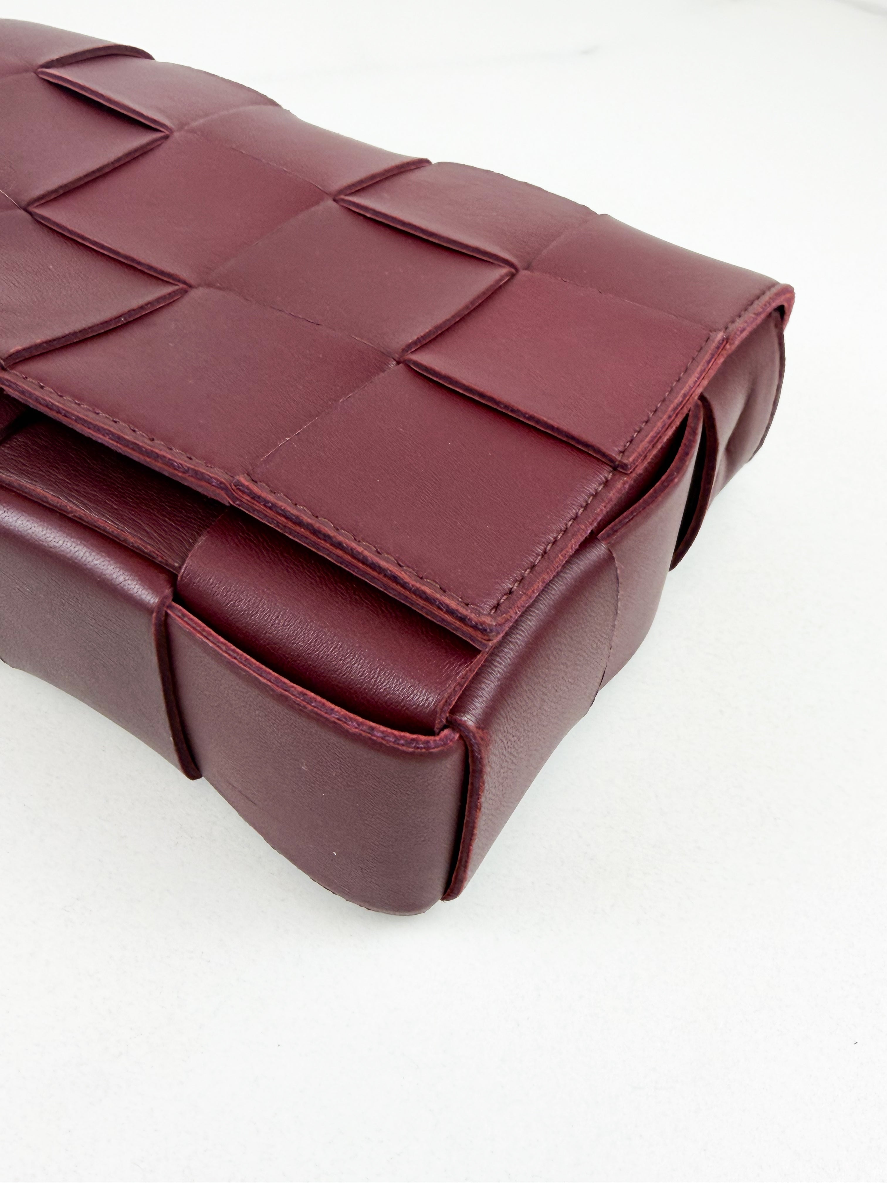 Bottega Veneta Cassette Bag in Bordeaux Wine Red